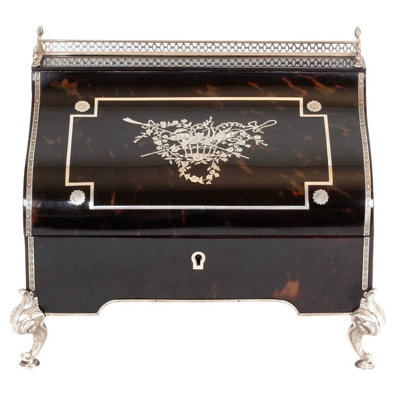 Boîte à papier en écaille et en argent William Comyns