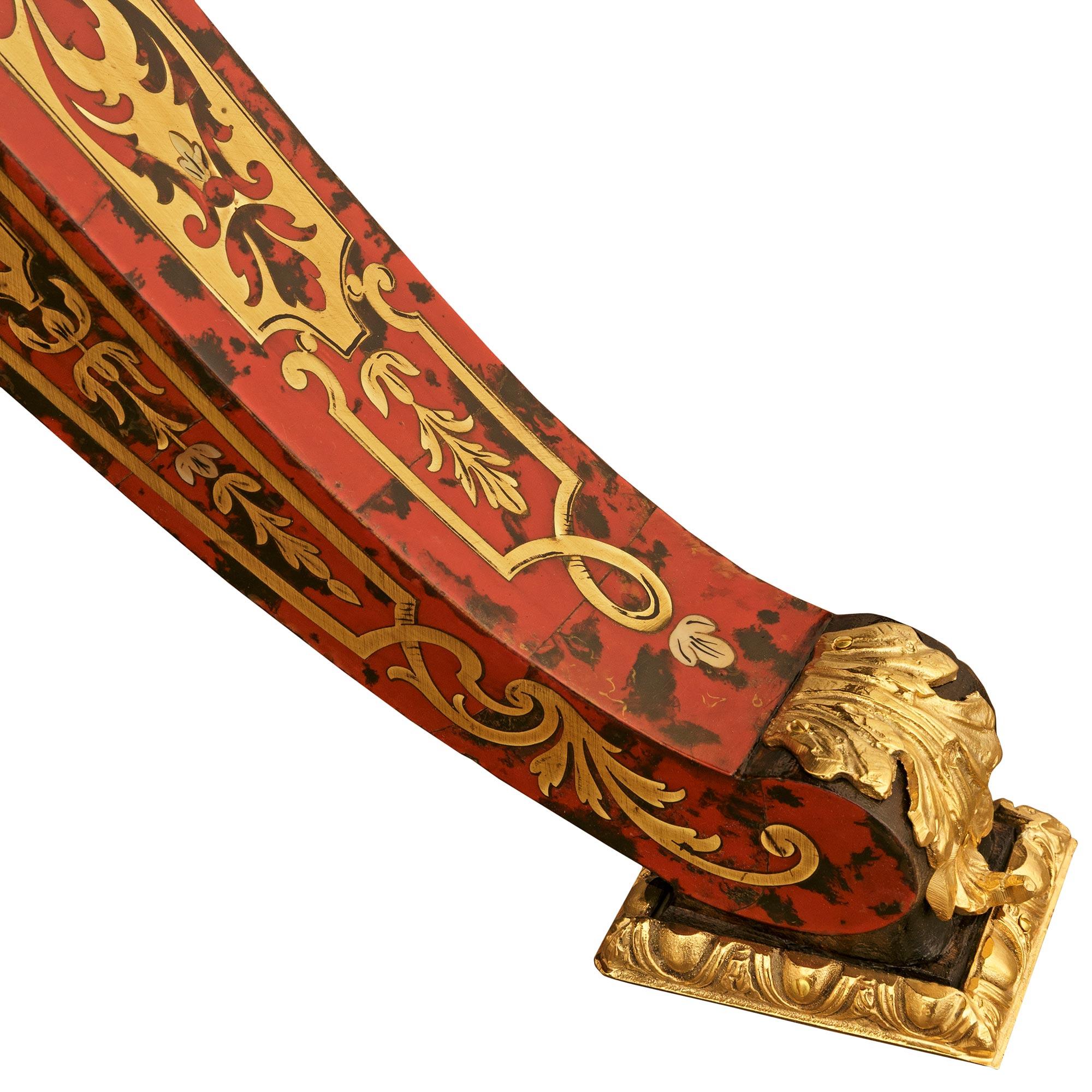 Boulle-Mitteltisch aus Schildpatt, Messing, ebonisiertem Obstholz und Ormolu im Angebot 1