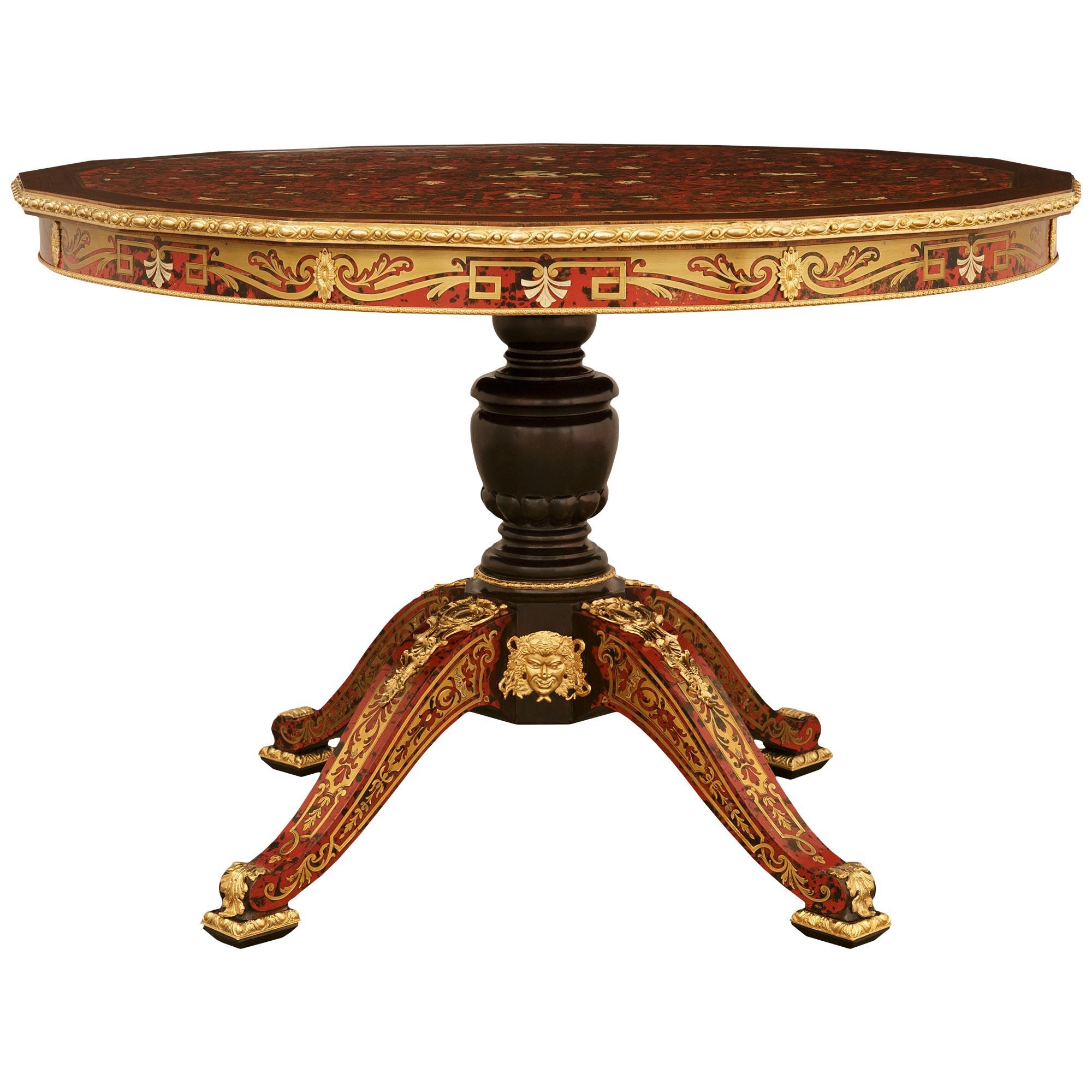 Boulle-Mitteltisch aus Schildpatt, Messing, ebonisiertem Obstholz und Ormolu im Angebot