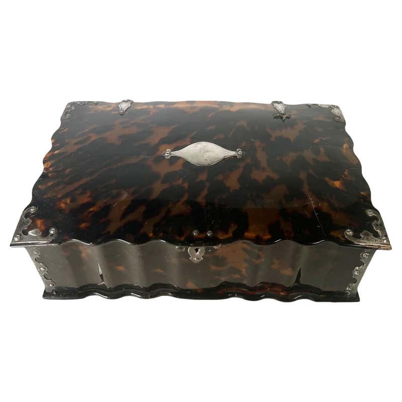 Tortoise Shell Boxes - 91 For Sale at 1stDibs | antique tortoise shell ...