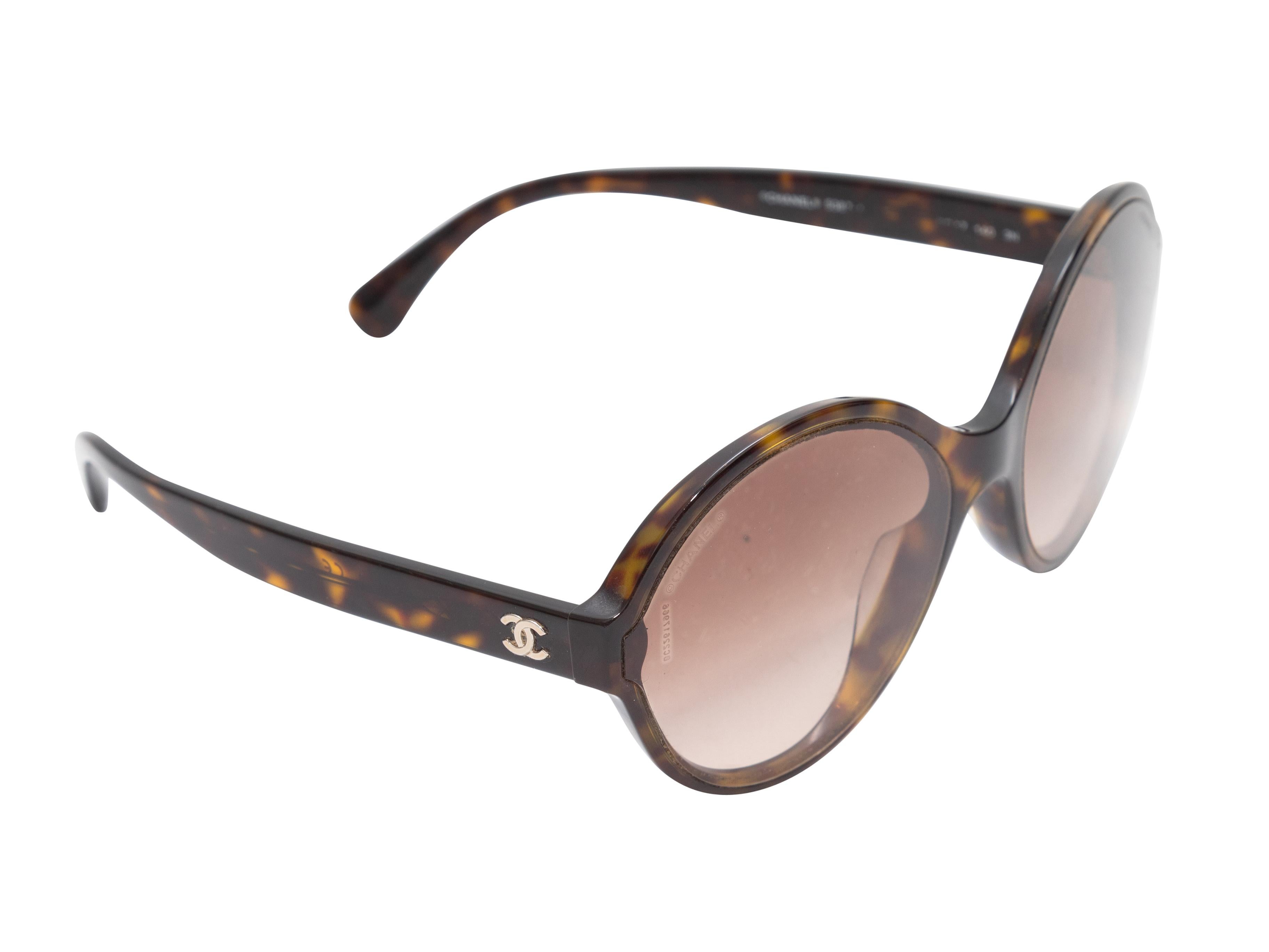 Tortoiseshell oversized round sunglasses by Chanel. Brown tinted lenses. 2