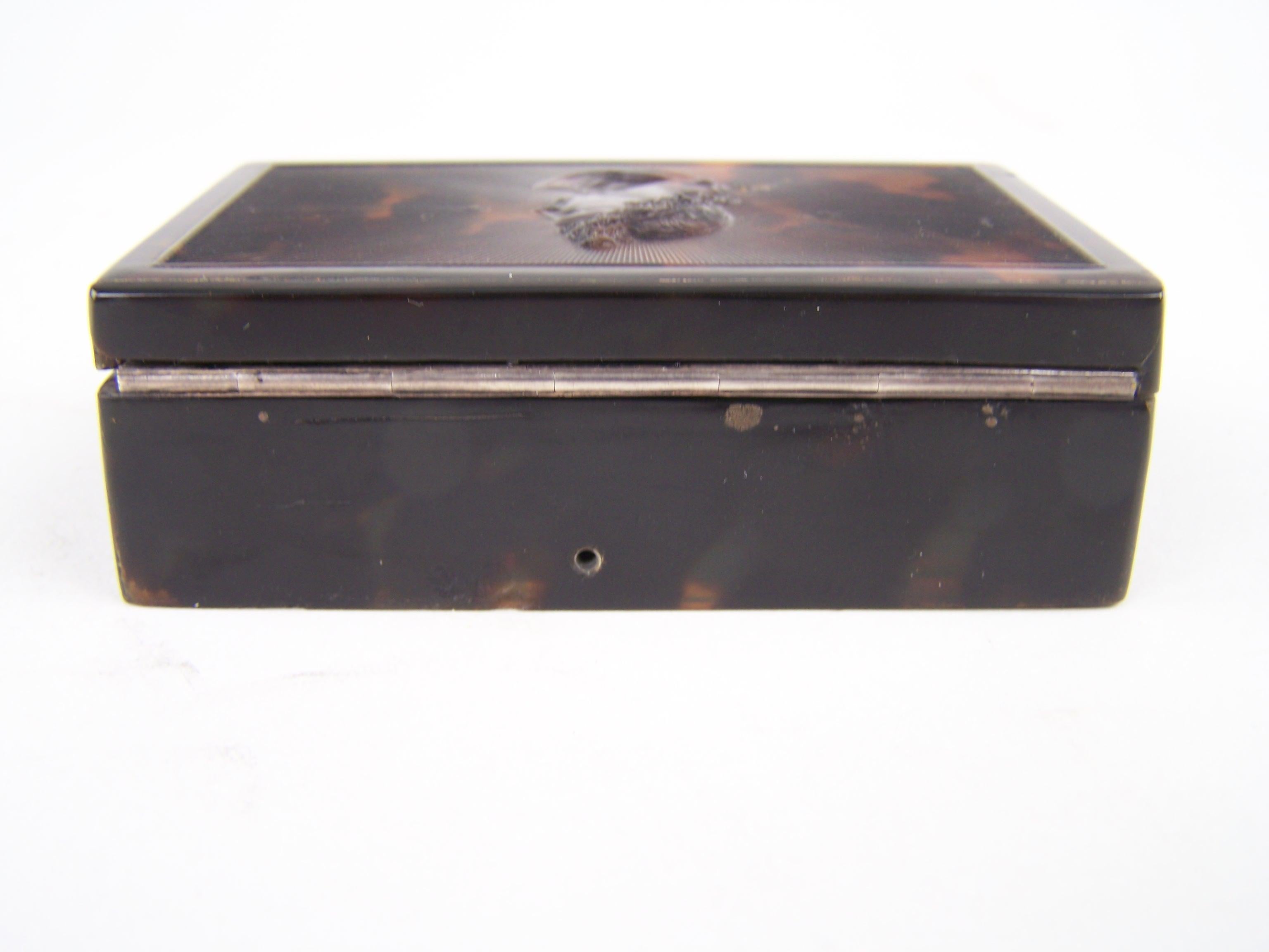 Other Tortoiseshell Musical snuff box