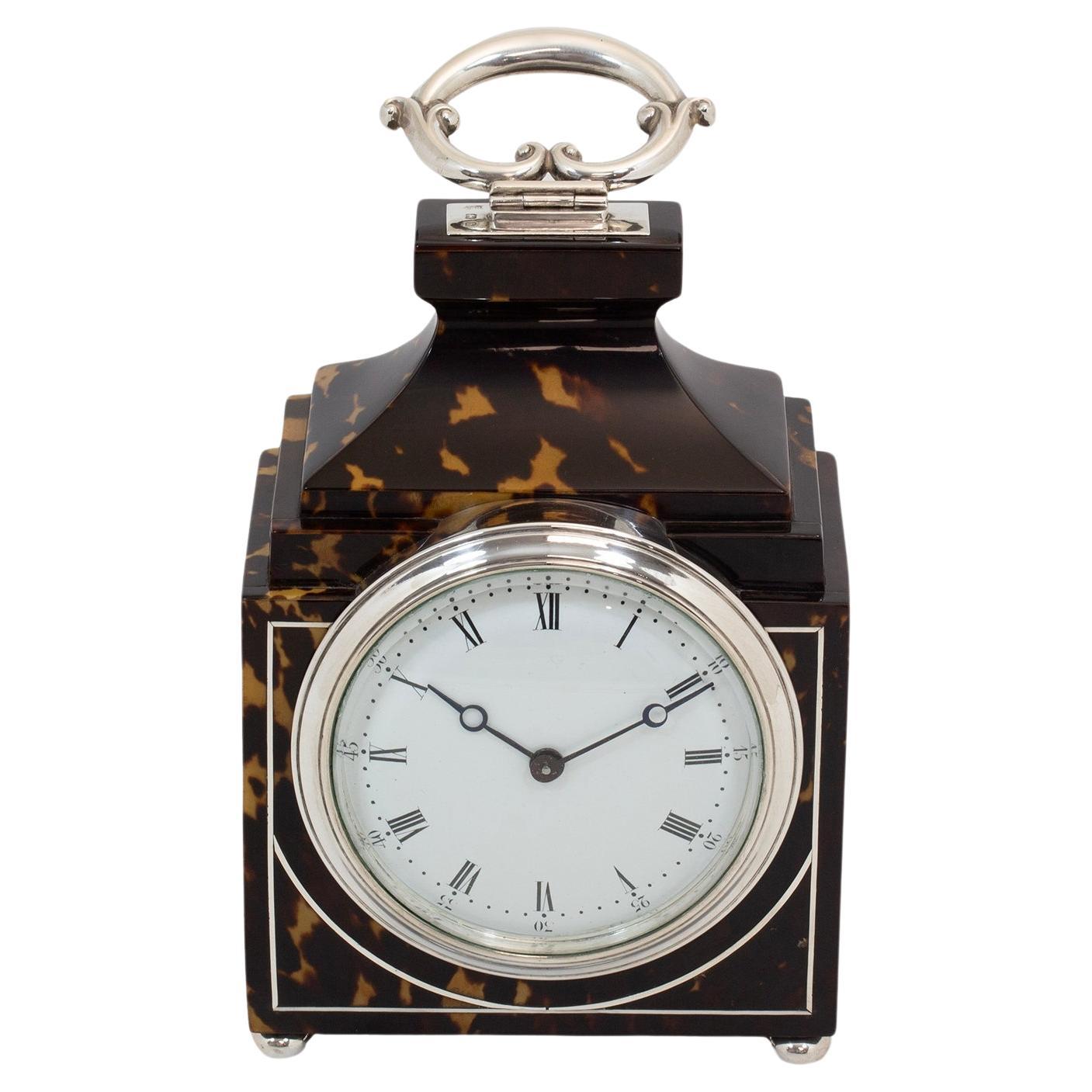 Reloj de carey y plata Douglas Clock Co.