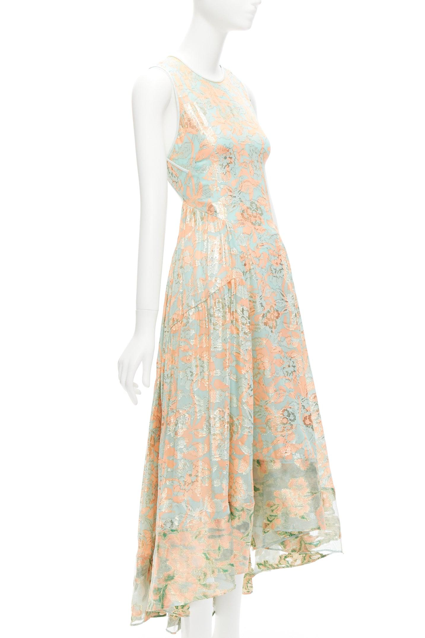 TORY BURCH 2016 Runway mint green pink metallic silk floral lace brocade dress US2 S
Reference: CELG/A00369
Brand: Tory Burch
Collection: Spring 2016 - Runway
Material: Silk, Blend
Color: Green, Pink
Pattern: Brocade
Closure: Zip
Lining: Green