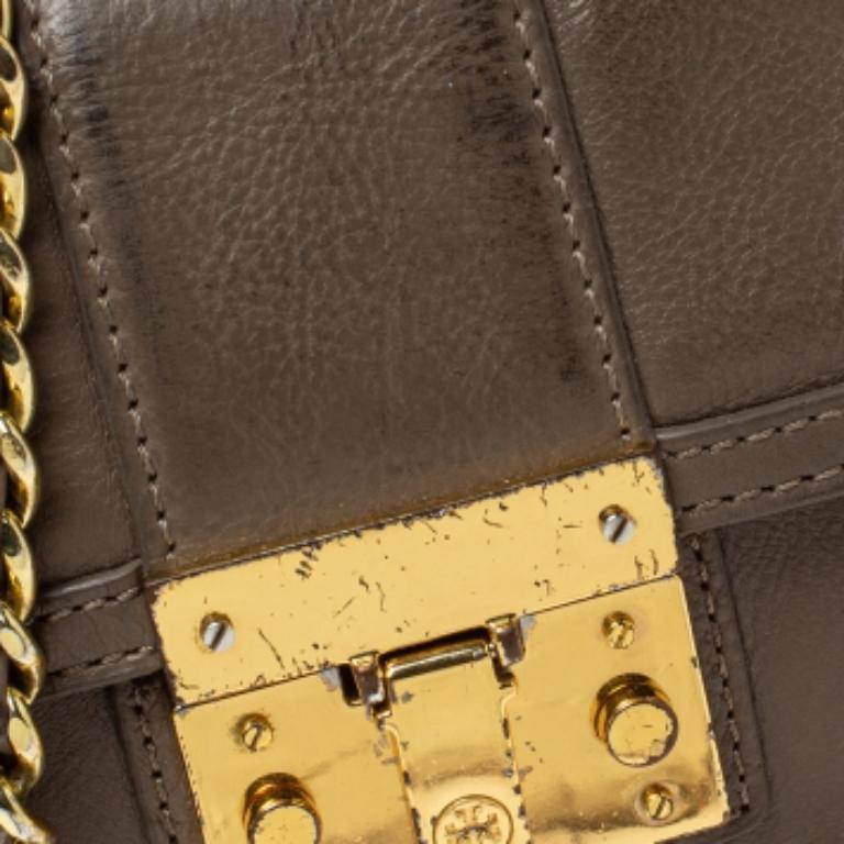 Tory Burch Beige Leather Crossbody Bag For Sale 5