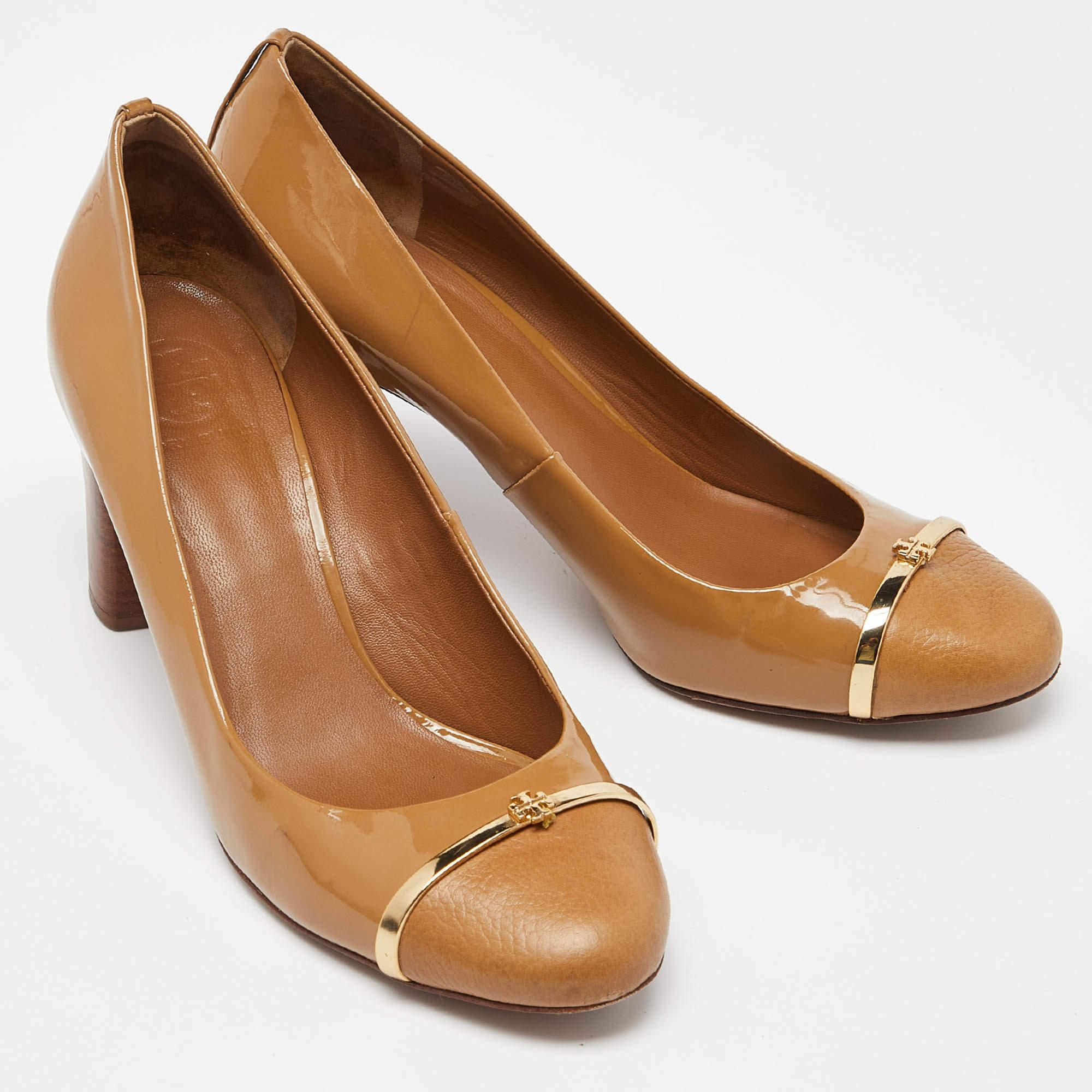 Women's Tory Burch Beige Patent Leather Block Heel Pumps Size 40.5 For Sale