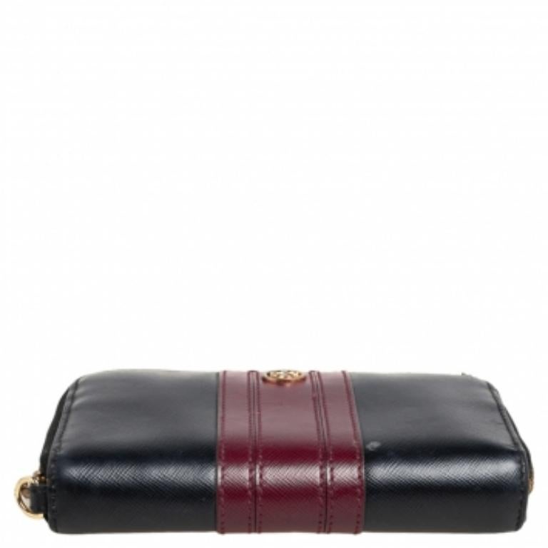 Tory Burch Schwarz/Burgundy Saffiano Leder-Brieftasche mit Reißverschluss oben im Angebot 4