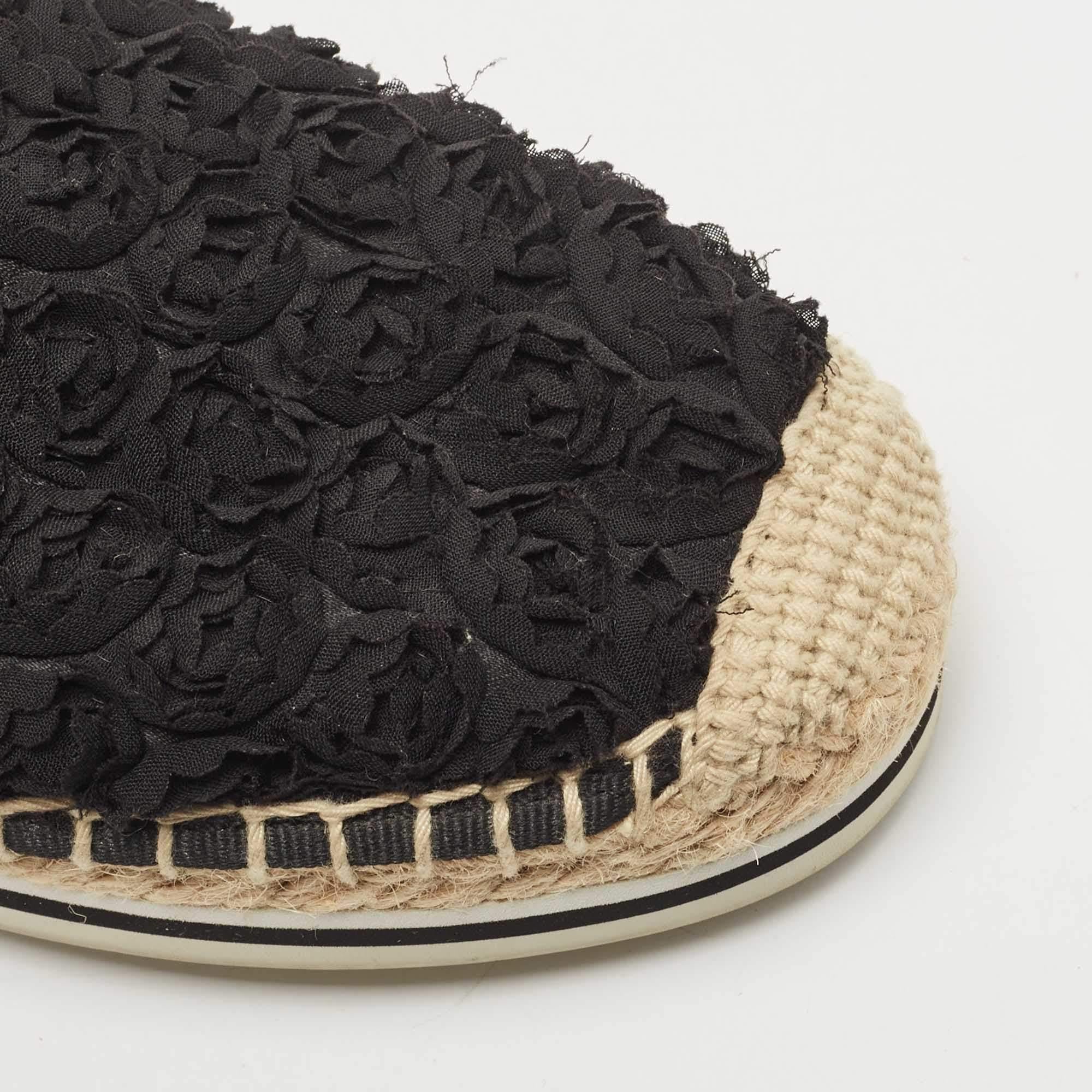 Tory Burch Black Fabric Floral Espadrille Flats Size 36 For Sale 3