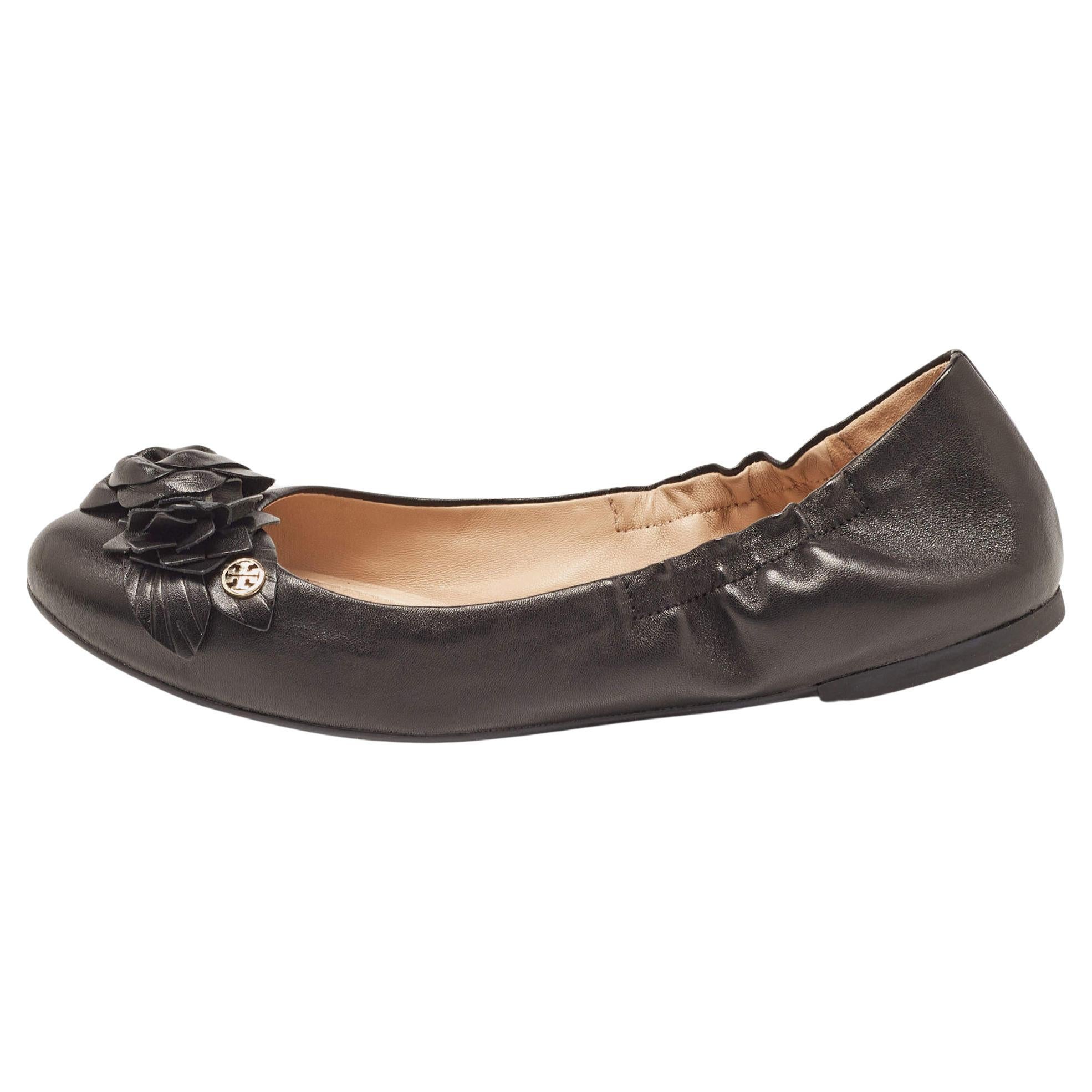Tory Burch Black Leather Blossom Ballet Flats Size 39.5 For Sale