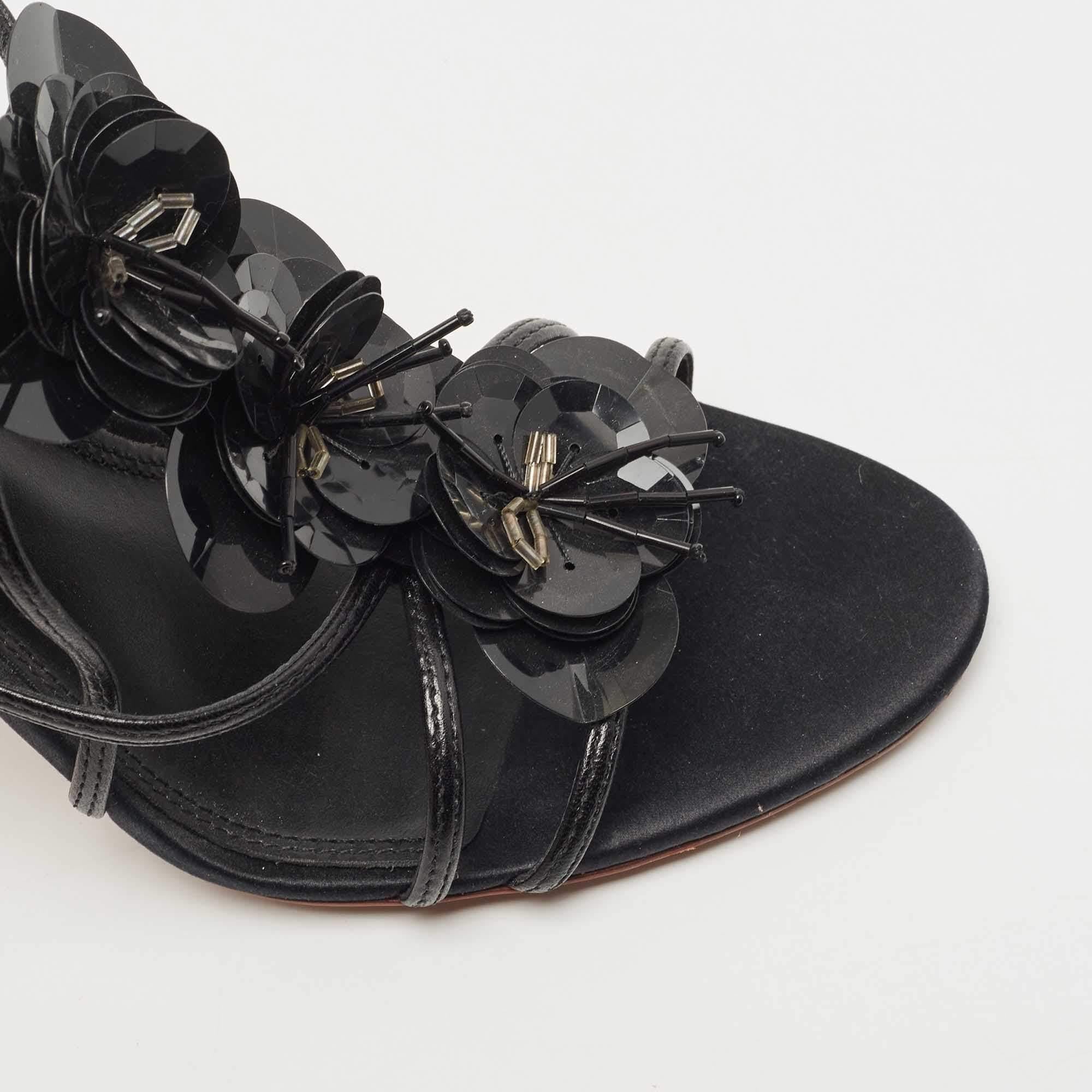Tory Burch Black Leather Blossom Floral Embellished Sandals Size 38 For Sale 3