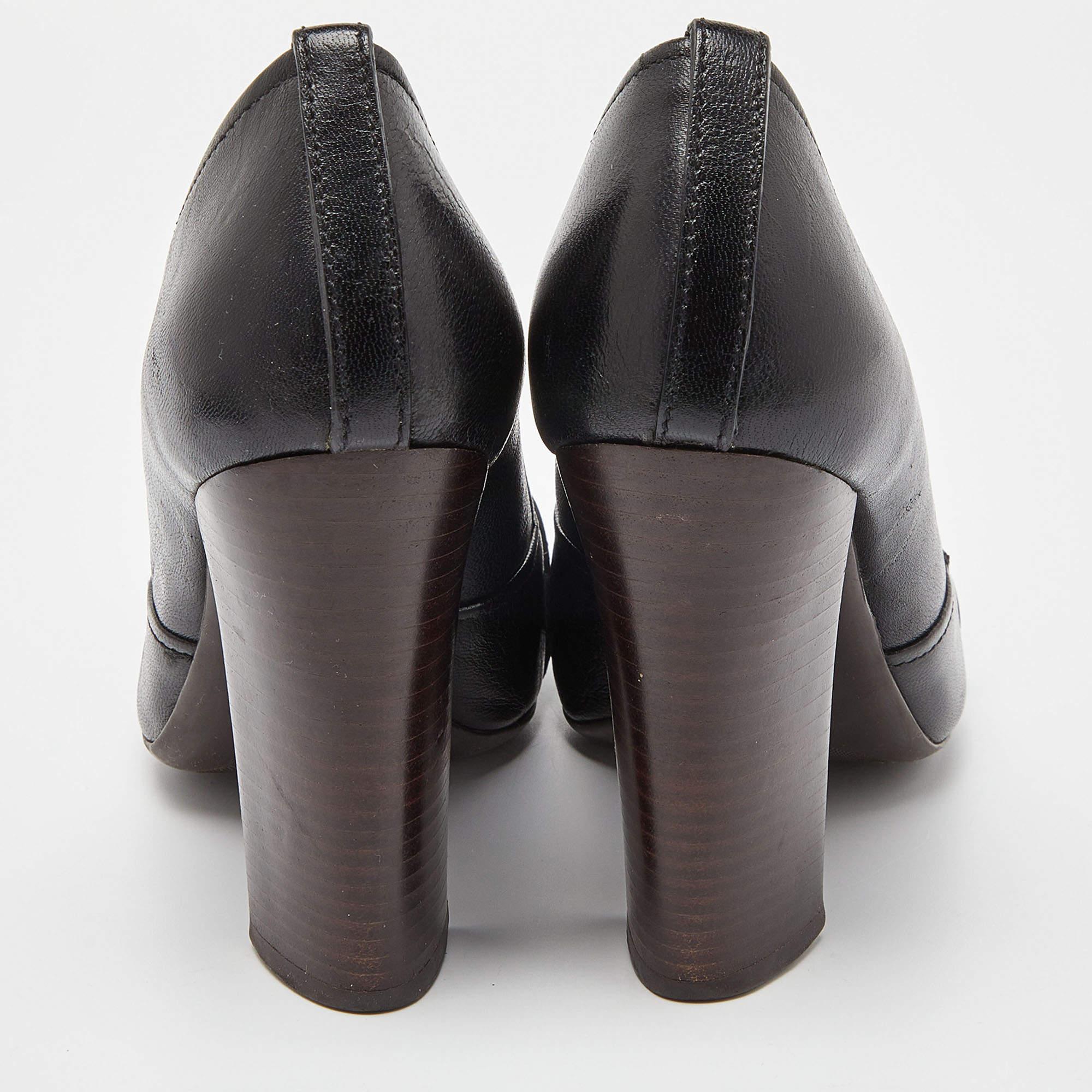 Tory Burch Black Leather Hana Metal Chain Block Heel Pumps Size 38.5 For Sale 3