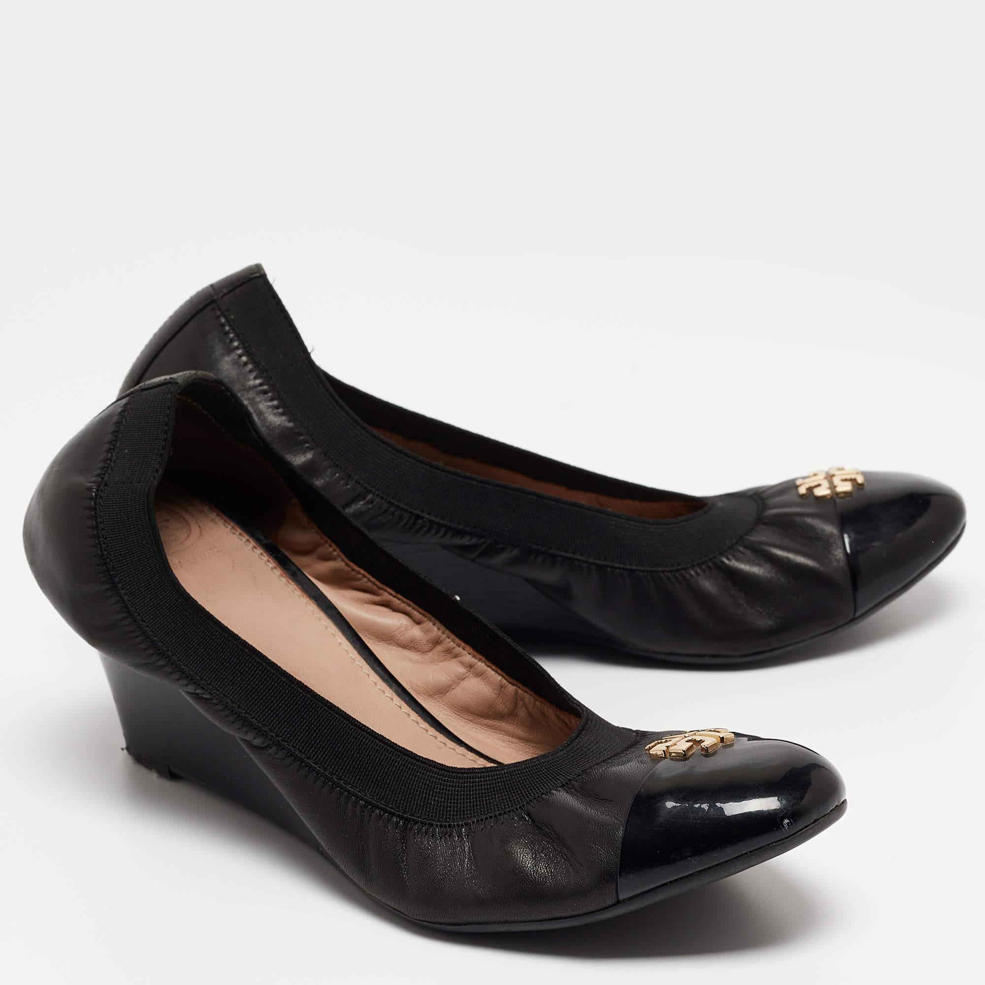 Women's Tory Burch Black Leather Jolie Wedge Cap Toe Pumps Size 40 For Sale