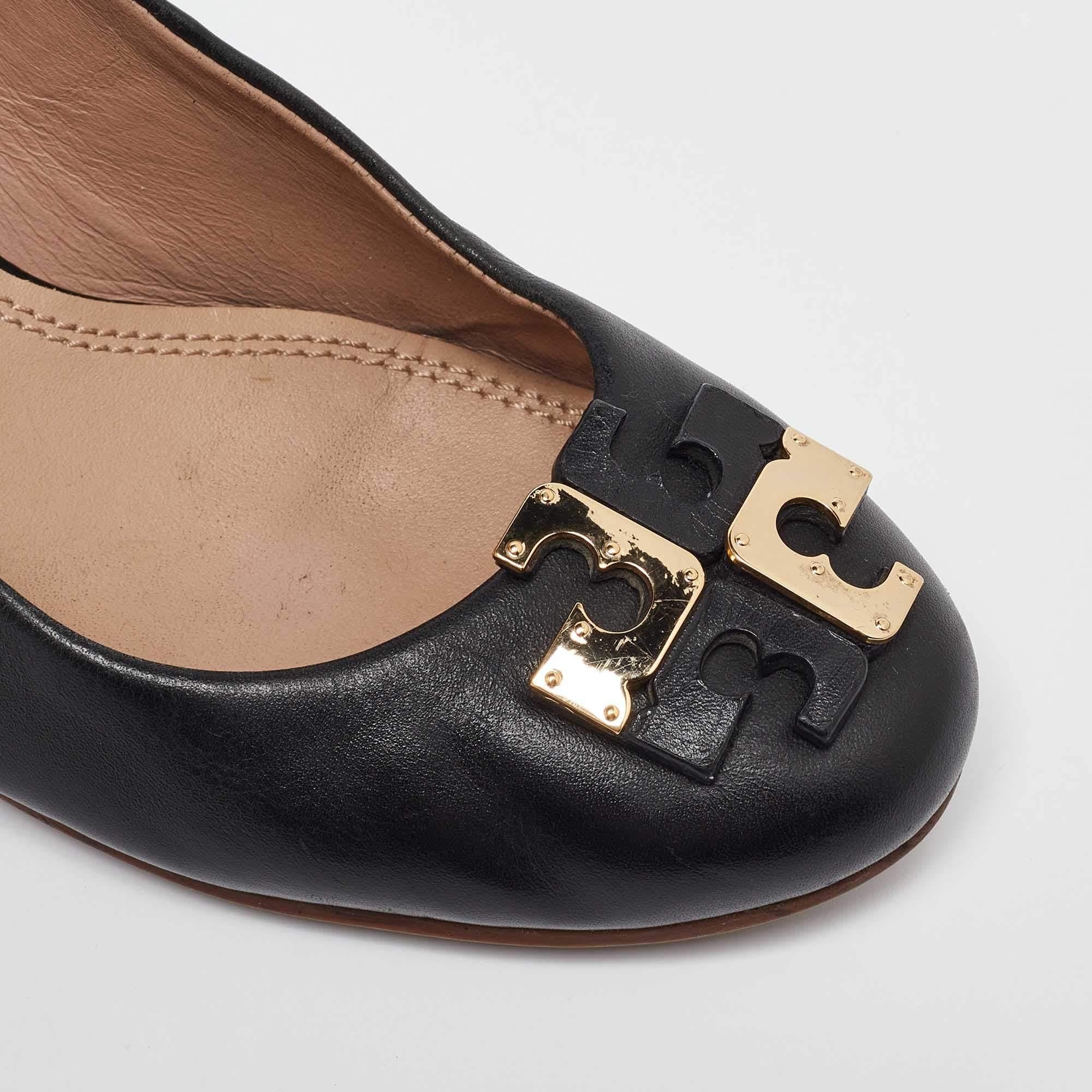 Tory Burch Black Leather Lowell Wedge Pumps Size 38.5 For Sale 3
