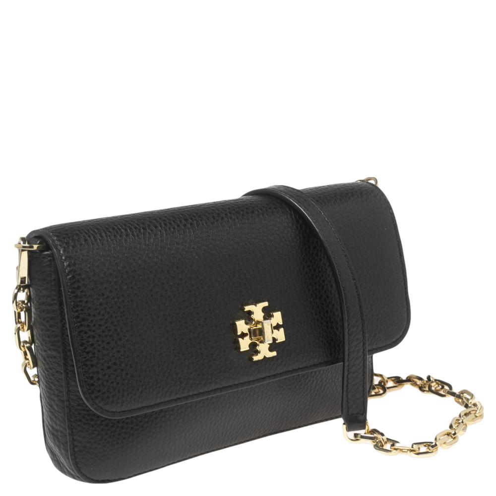 Tory Burch Black Leather Mercer Classic Flap Shoulder Bag In Good Condition For Sale In Dubai, Al Qouz 2