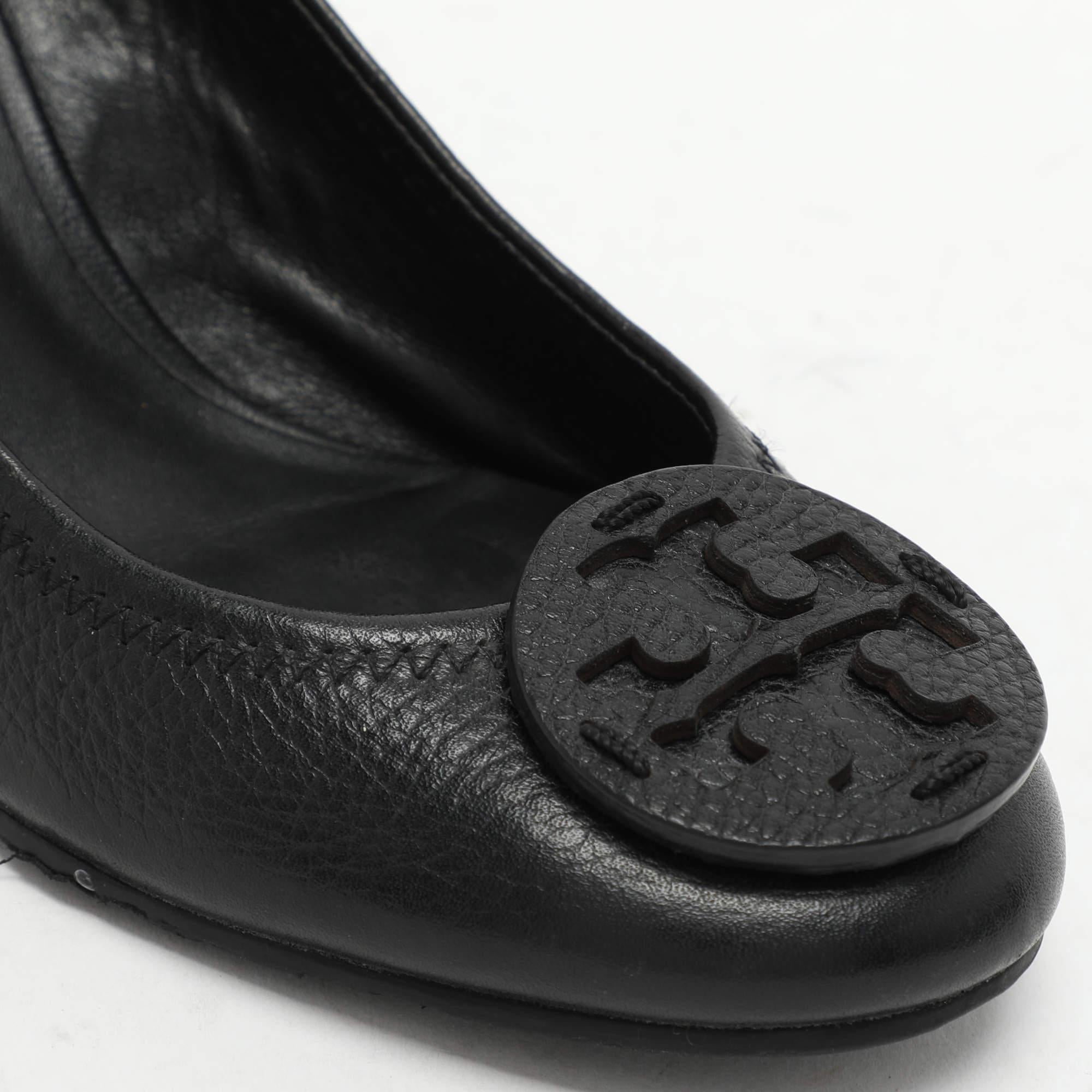 Tory Burch Black Leather Sally Wedge Pumps Size 36.5 For Sale 3