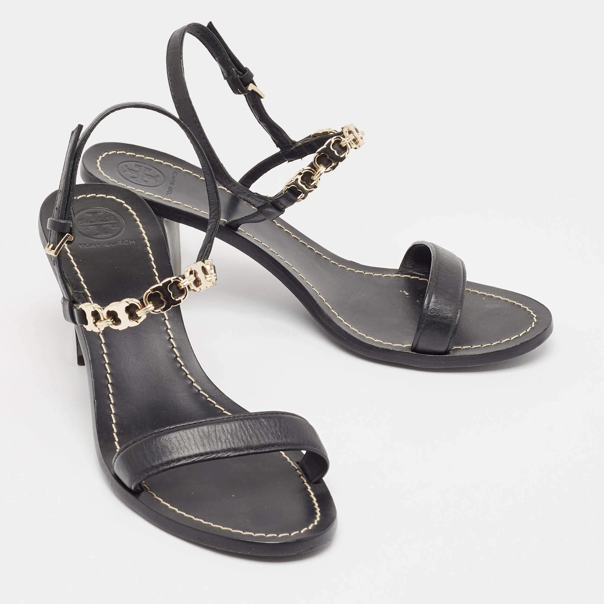 Tory Burch Sandalias Slingback de Piel Negra Talla 39.5 en Bueno estado para la venta en Dubai, Al Qouz 2