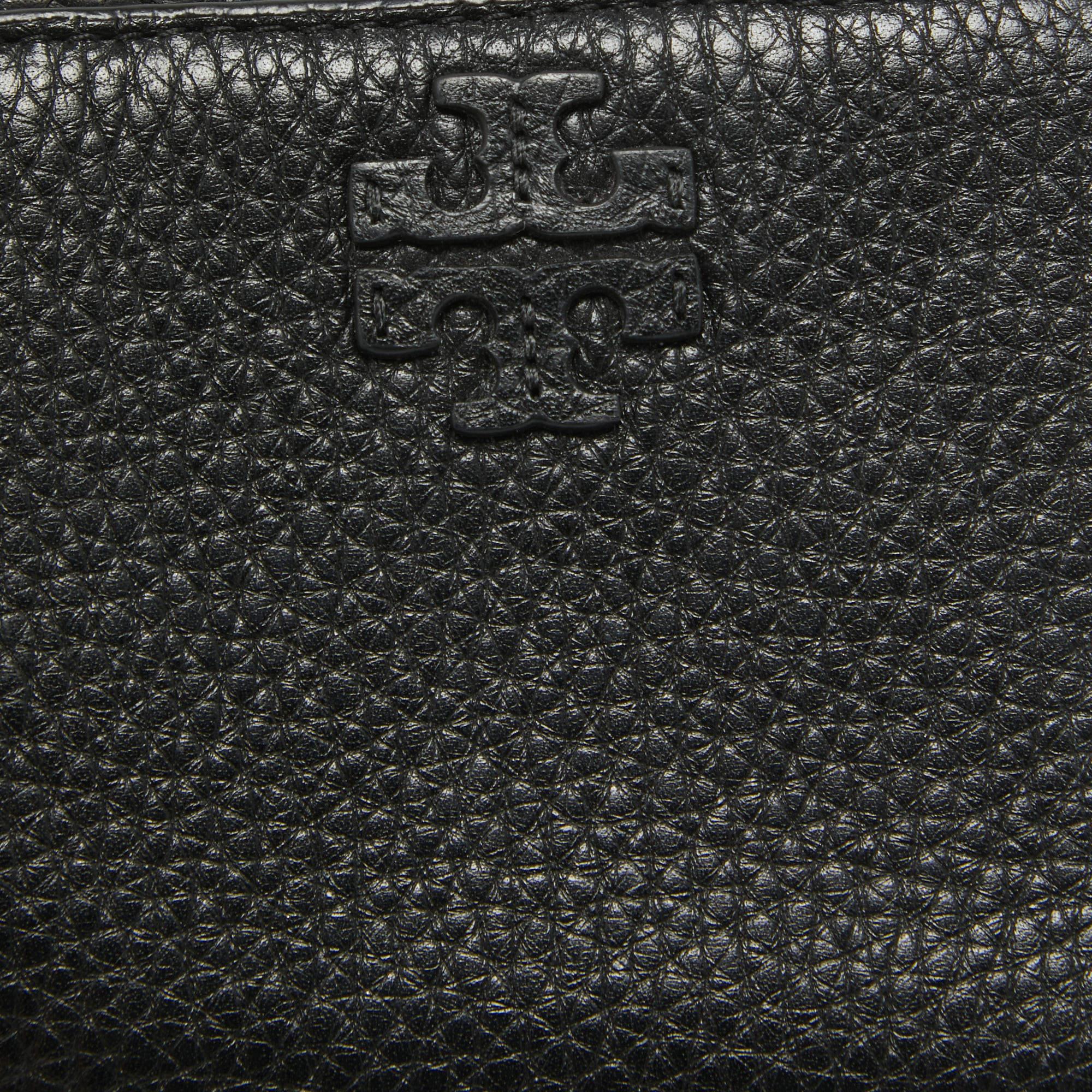 Tory Burch Black Leather Taylor Bifold Compact Wallet For Sale 3