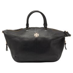 Tory Burch Schwarze aus Leder Umhängetasche mit Reißverschluss