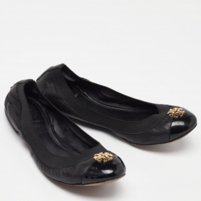 Tory Burch Schwarze Jolie Scrunch Ballettschuhe aus Lack und Leder Größe 35.5 im Angebot 2