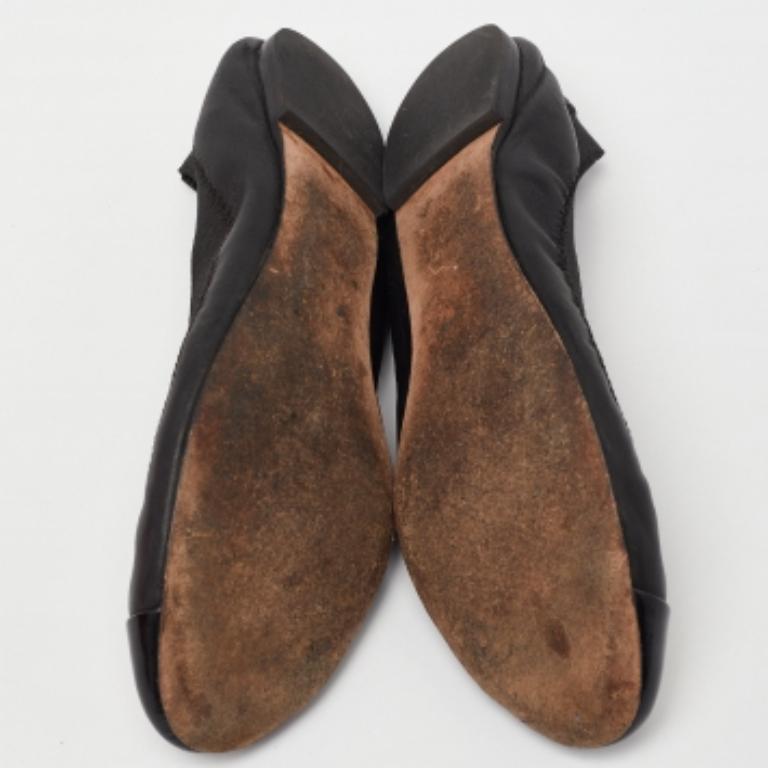 Tory Burch Schwarze Jolie Scrunch Ballettschuhe aus Lack und Leder Größe 35.5 im Angebot 5