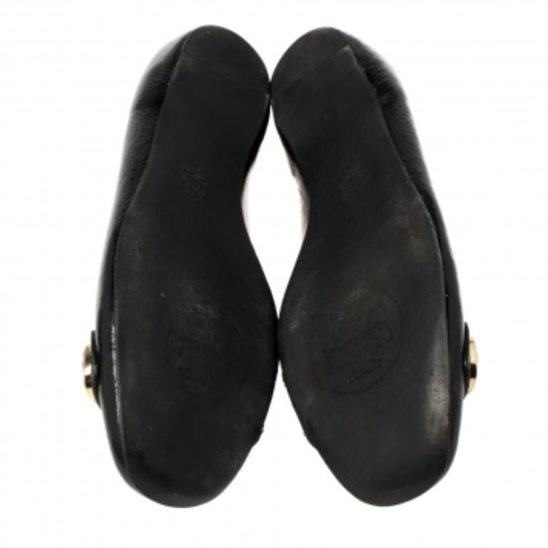 Tory Burch Black Patent Leather Andi Ballet Flats Size 39 In Fair Condition For Sale In Dubai, Al Qouz 2