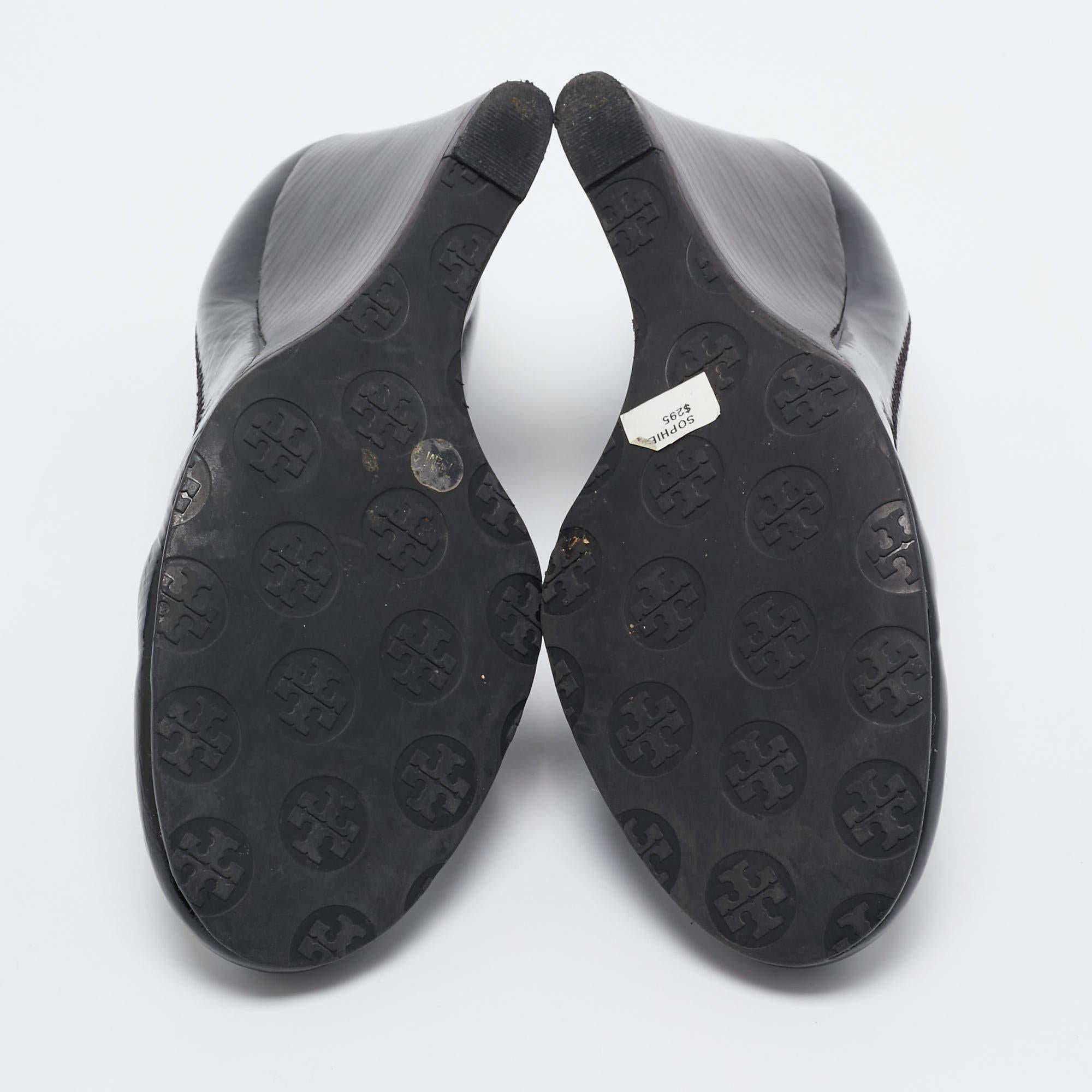 Tory Burch Black Patent Leather Wedge Pumps Size 38 For Sale 2