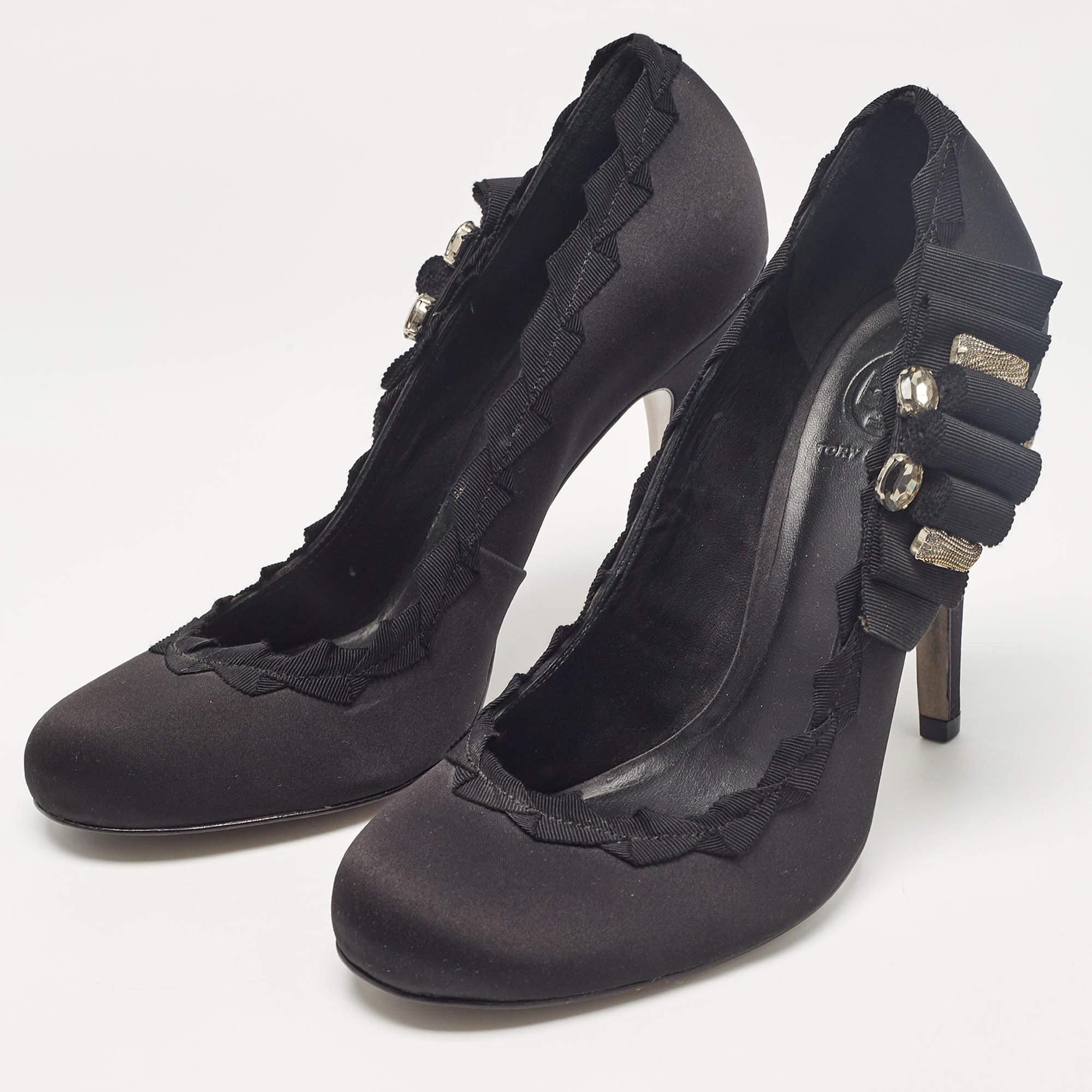 Make a chic style statement with these designer pumps. They showcase sturdy heels and durable soles perfect for your fashionable outings
