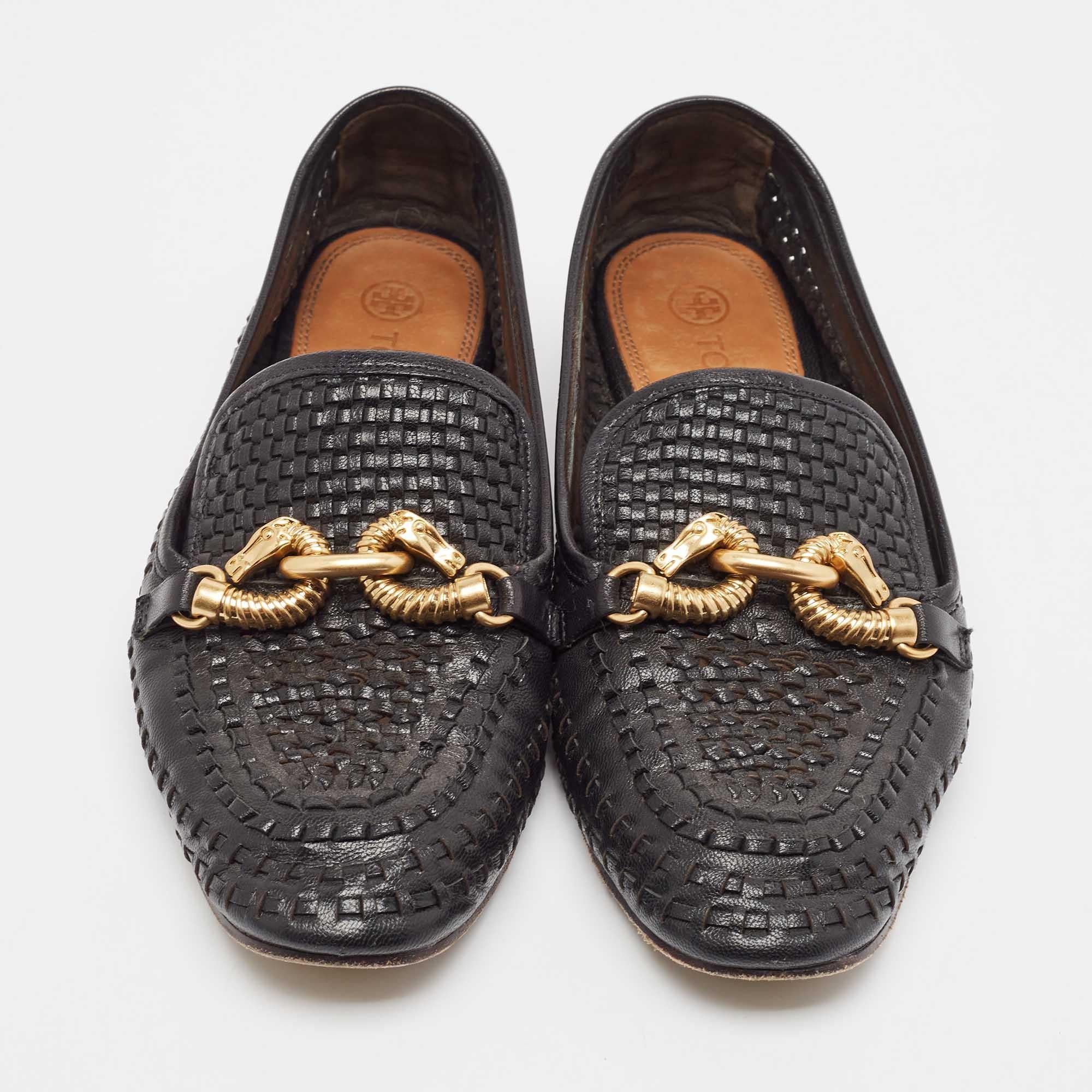 Tory Burch Black Woven Leather Jessa Loafers Size 38.5 In Fair Condition In Dubai, Al Qouz 2