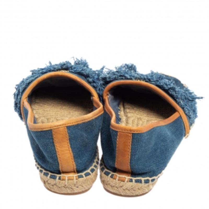 Tory Burch Espadrille plates en denim bleu taille 40.5 Bon état à Dubai, Al Qouz 2