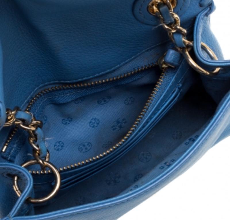 Tory Burch Blue Leather Mini Marion Shrunken Shoulder Bag In Fair Condition For Sale In Dubai, Al Qouz 2
