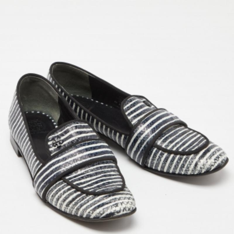 Tory Burch Blue/White Stripe Snakeskin Embossed Leather Slippers Taglia 38 In condizioni discrete in vendita a Dubai, Al Qouz 2