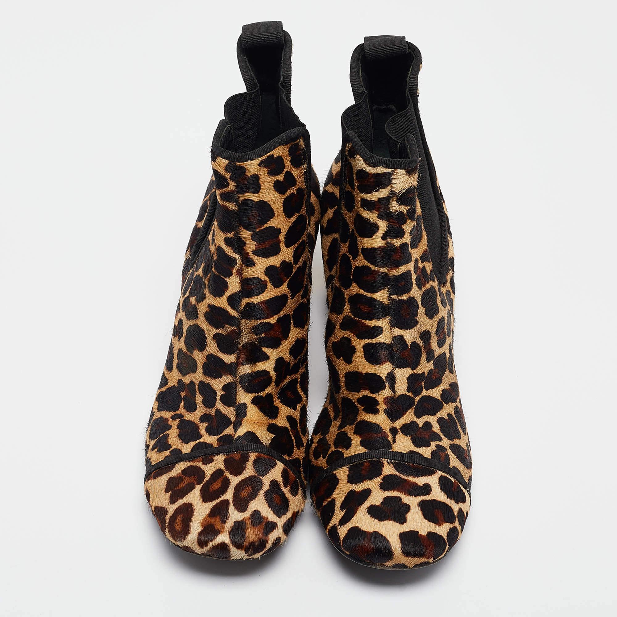 Black Tory Burch Brown/Beige Leopard Print Calf Hair Ankle Boots Size 38.5 For Sale