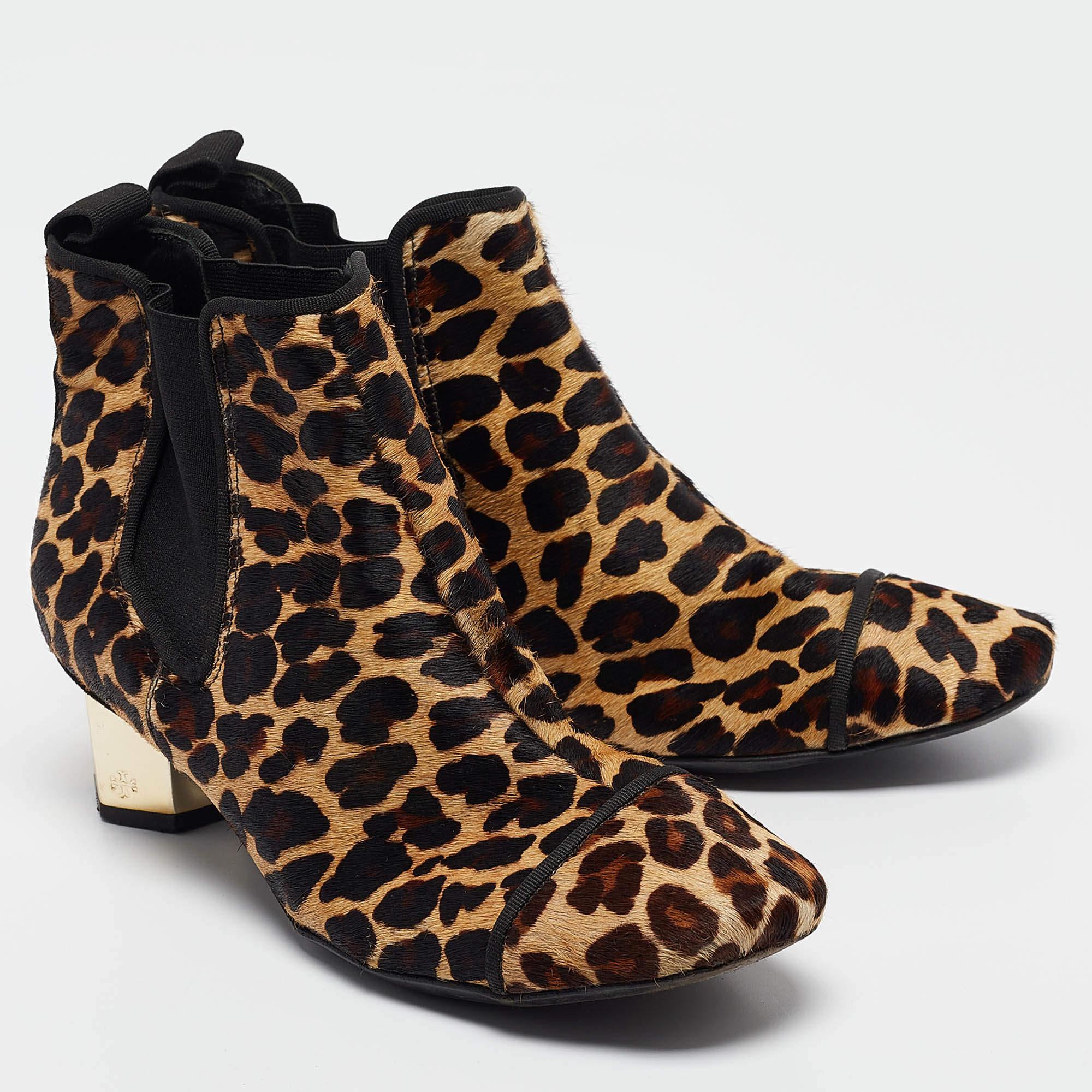 Tory Burch Brown/Beige Leopard Print Calf Hair Ankle Boots Size 38.5 In Good Condition For Sale In Dubai, Al Qouz 2