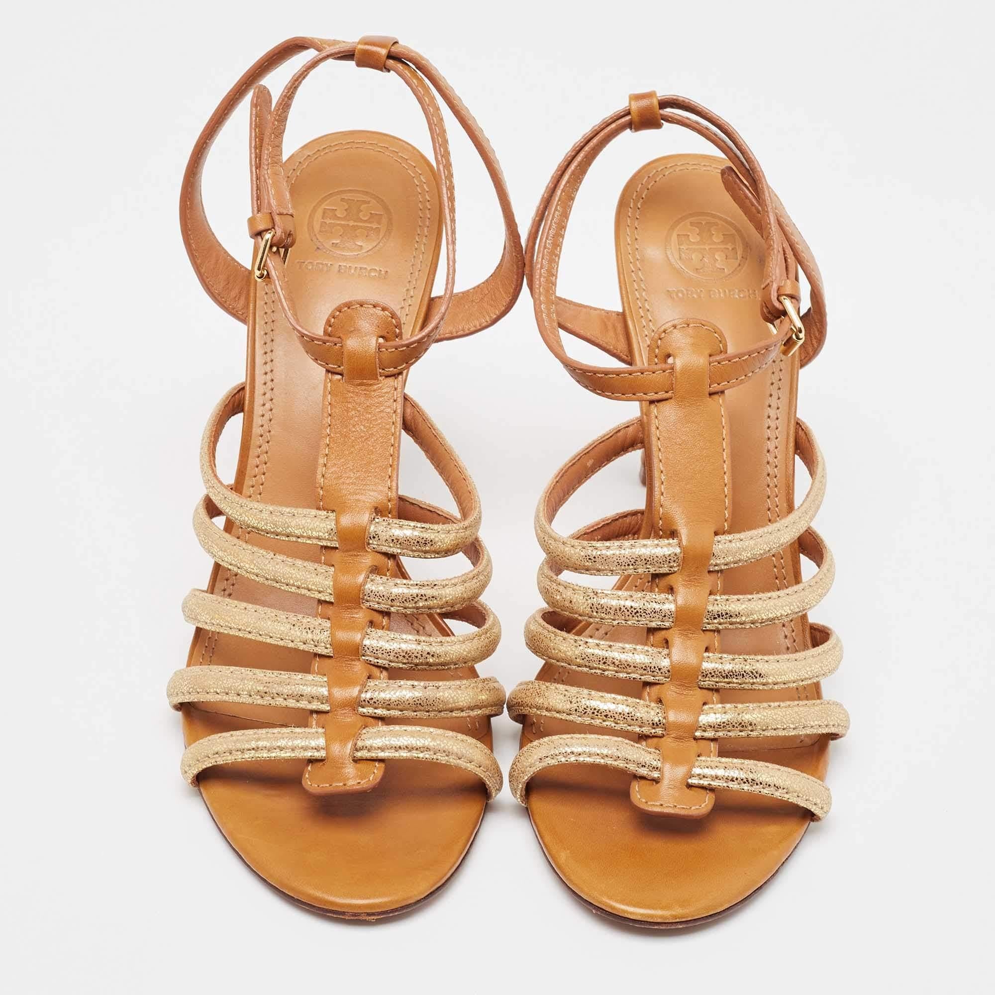 Tory Burch Brown/Gold Leather and Glitter Suede Charlene Sandals Size 41 In Good Condition For Sale In Dubai, Al Qouz 2