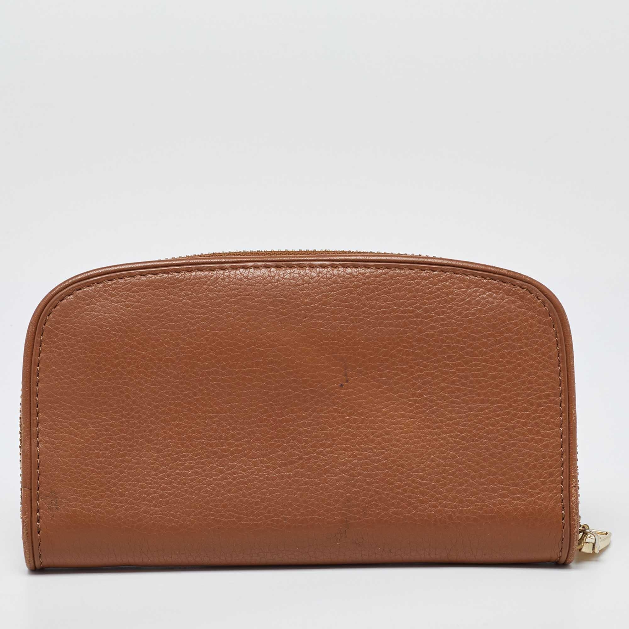 Tory Burch Brown Leather Britten Zip Around Wallet For Sale 1