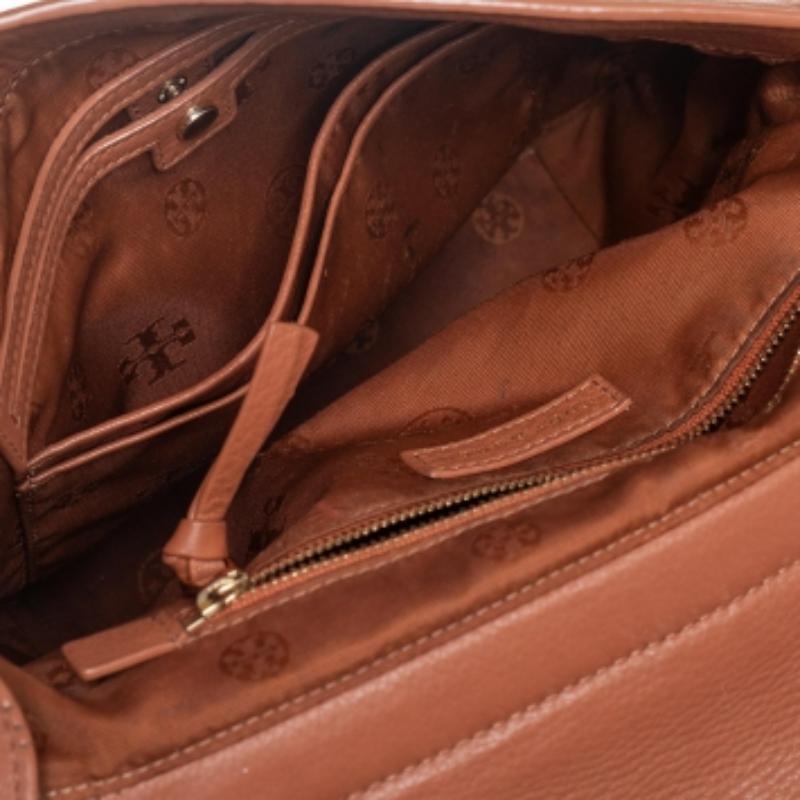 Tory Burch Brown Leather Flap Shoulder Bag For Sale 2