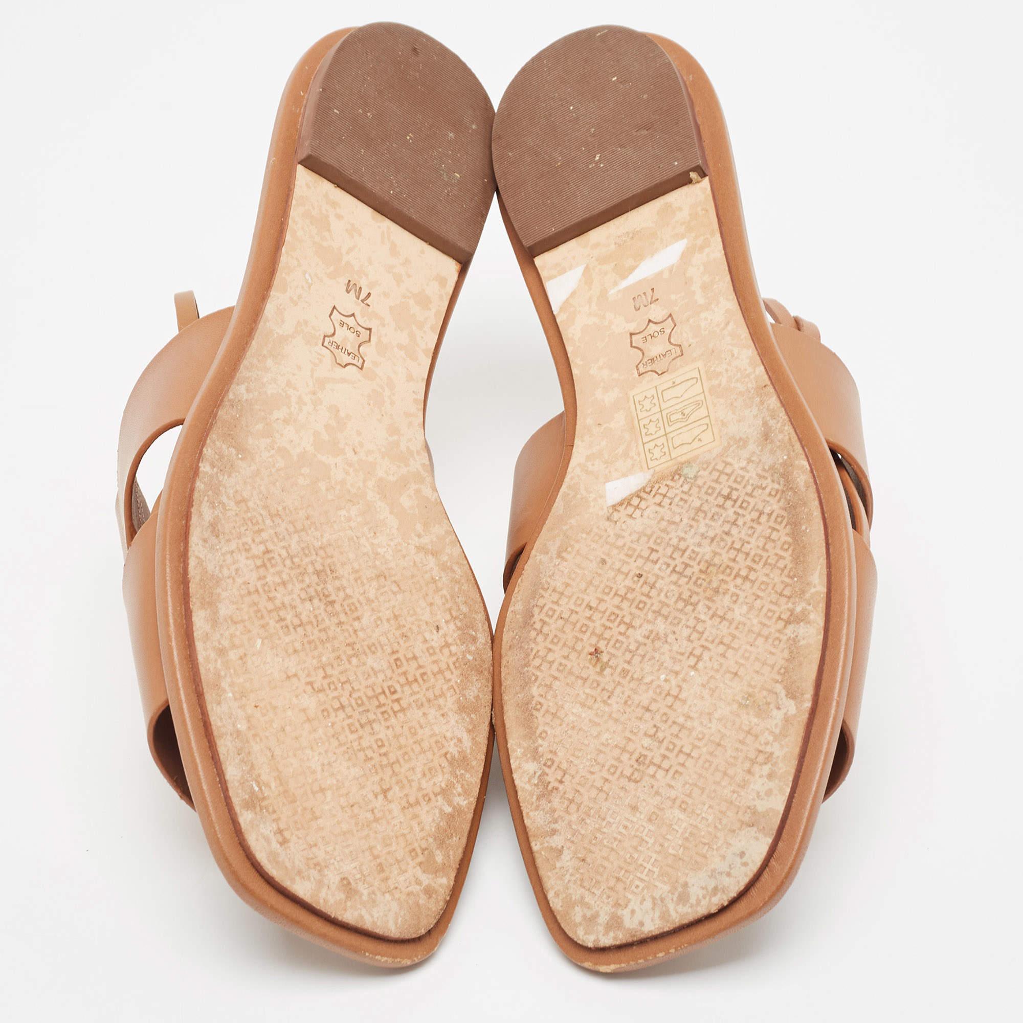 Tory Burch Brown Leather Gemini Link Flat Sandals Size 37.5 For Sale 2