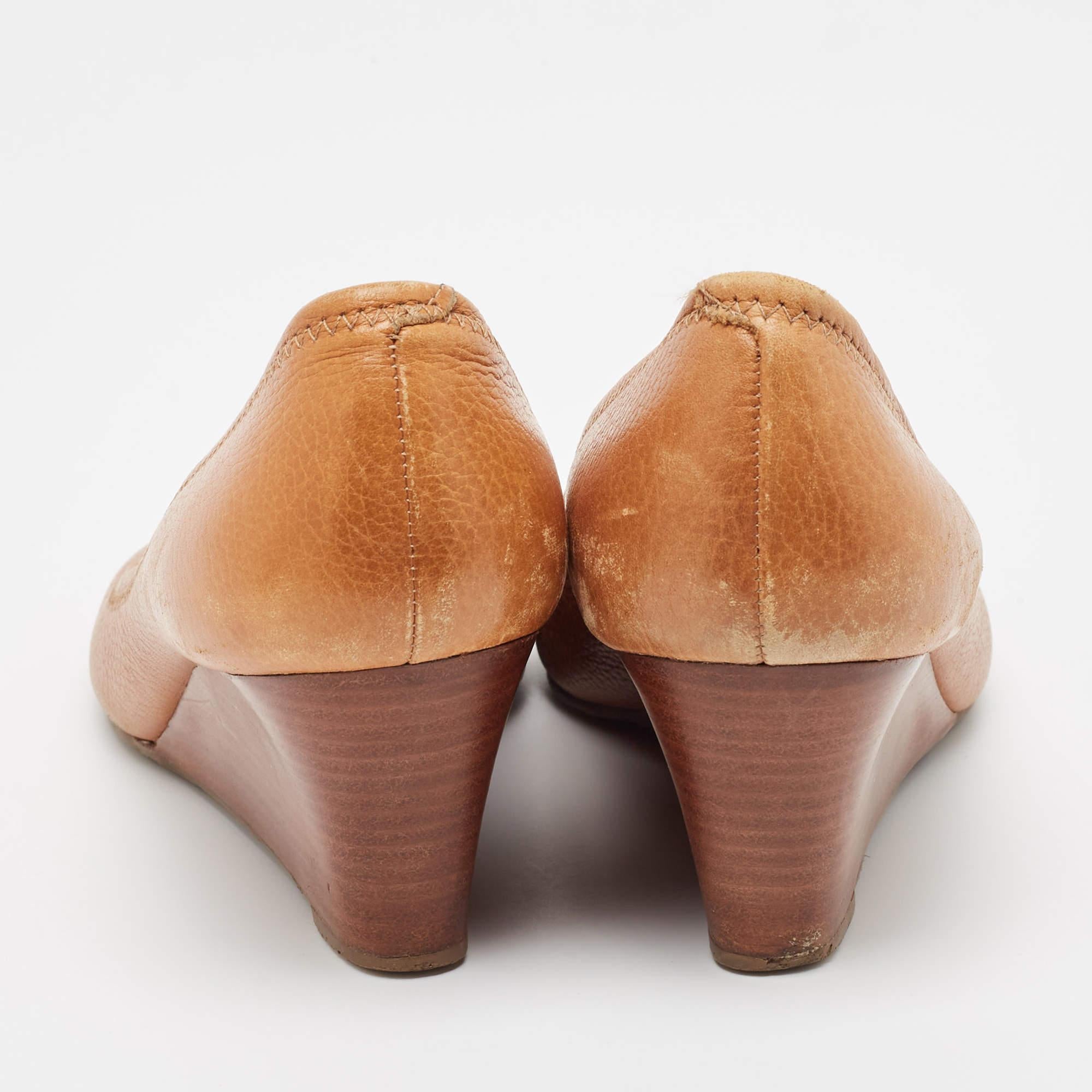 Tory Burch Brown Leather Julianne Peep Toe Wedge Pumps Size 40 For Sale 1