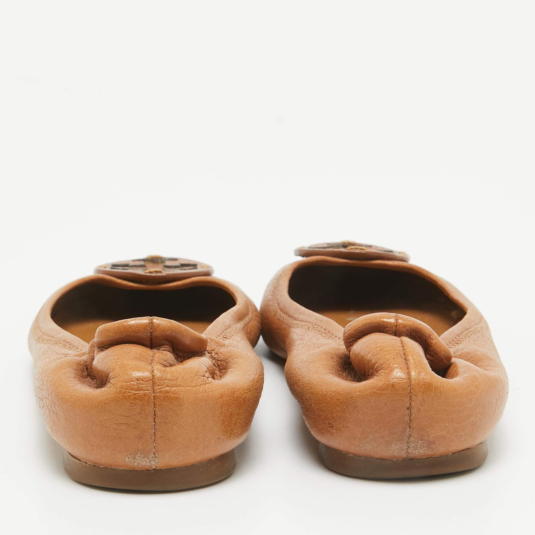 Tory Burch Brown Leather Minnie Scrunch Ballet Flats Size 38.5 For Sale 1