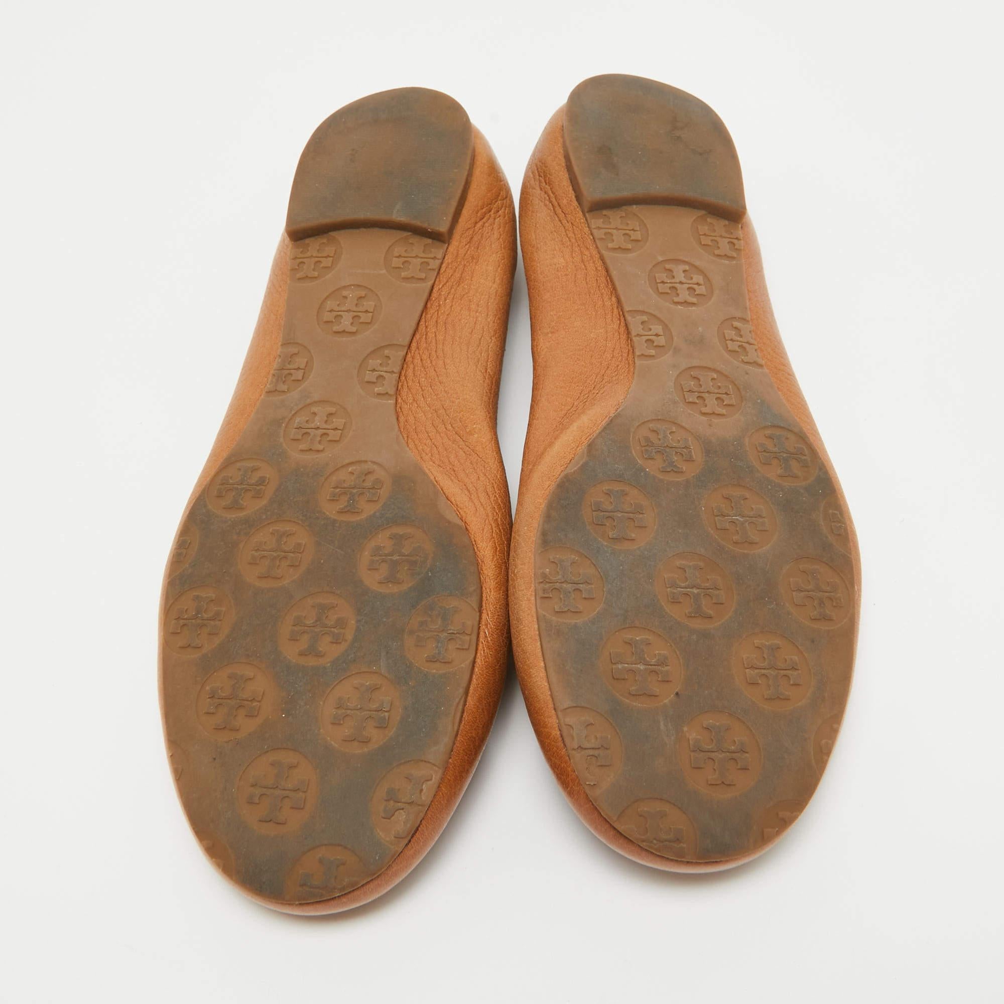 Tory Burch Brown Leather Minnie Scrunch Ballet Flats Size 38.5 For Sale 2