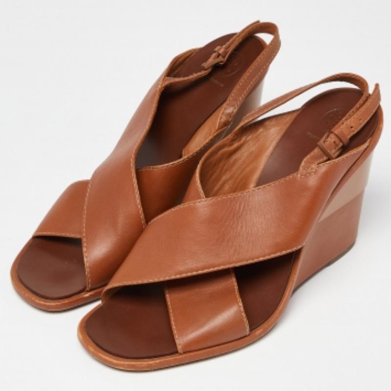 Tory Burch Brown Leder Wedge Slingback Sandalen Größe 39.5 im Angebot 2