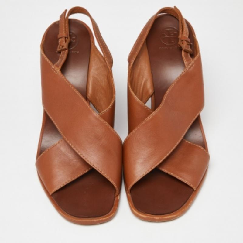 Tory Burch Brown Leder Wedge Slingback Sandalen Größe 39.5 im Angebot 3