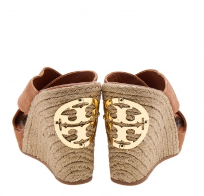 Tory Burch Brown Suede Criss Cross Wedge Platform Slide Sandals Size 39.5 For Sale 1
