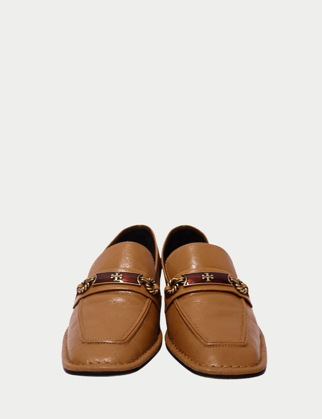 Tory Burch Camel Leder Loafers mit Gold Logo Hardware - EU 39 Damen im Angebot