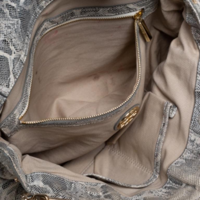 Gray Tory Burch Cream Python Embossed Leather Simon Shoulder Bag For Sale