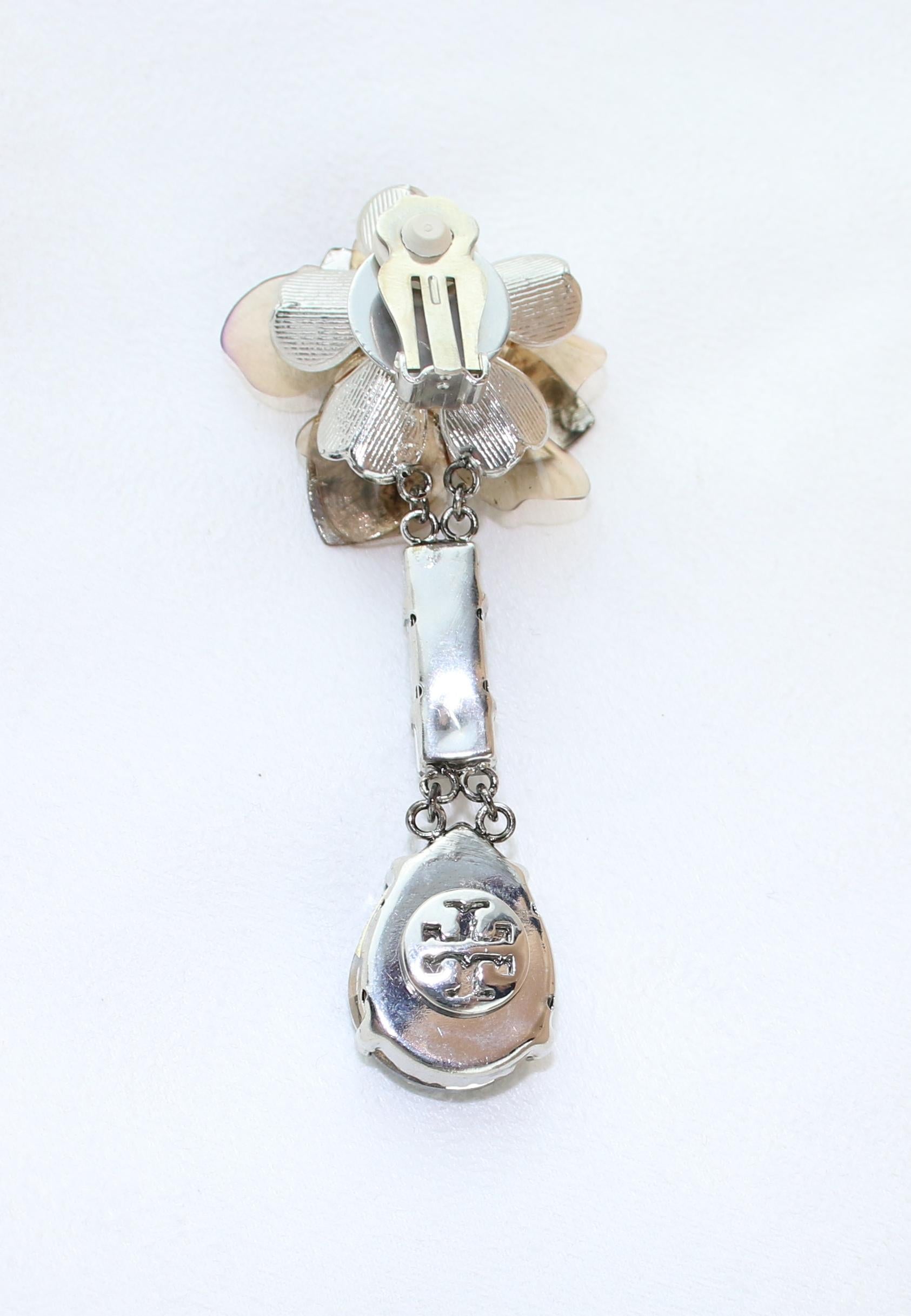 Tory Burch Floral Tear Drop Clip On Earrings In New Condition For Sale In New York, NY