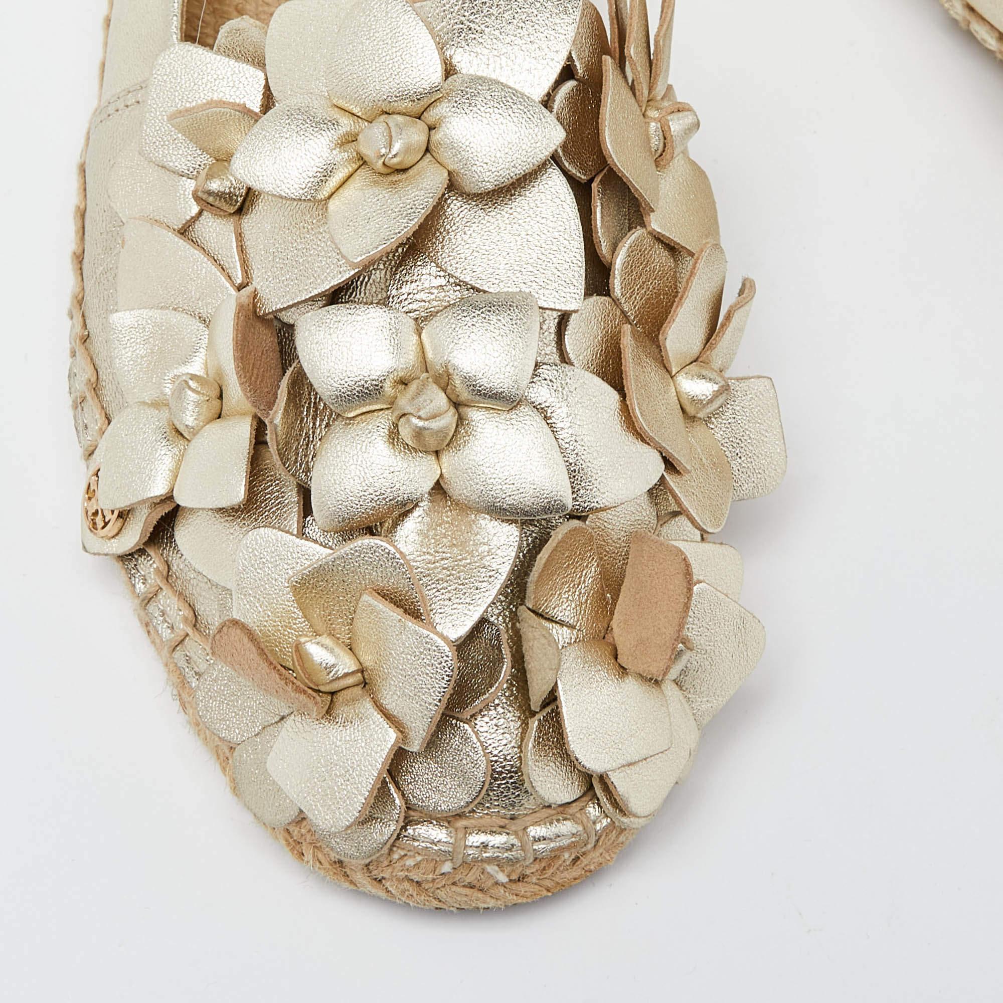 Tory Burch Gold Leather Blossom Espadrille Flats Size 36.5 For Sale 3