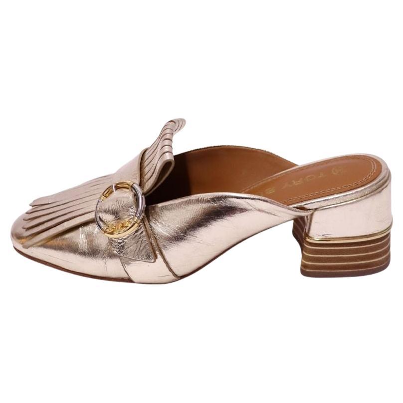 Tory Burch Gold Metallic Leder Fransen Pantoletten mit Bambus Schnalle - EU 39