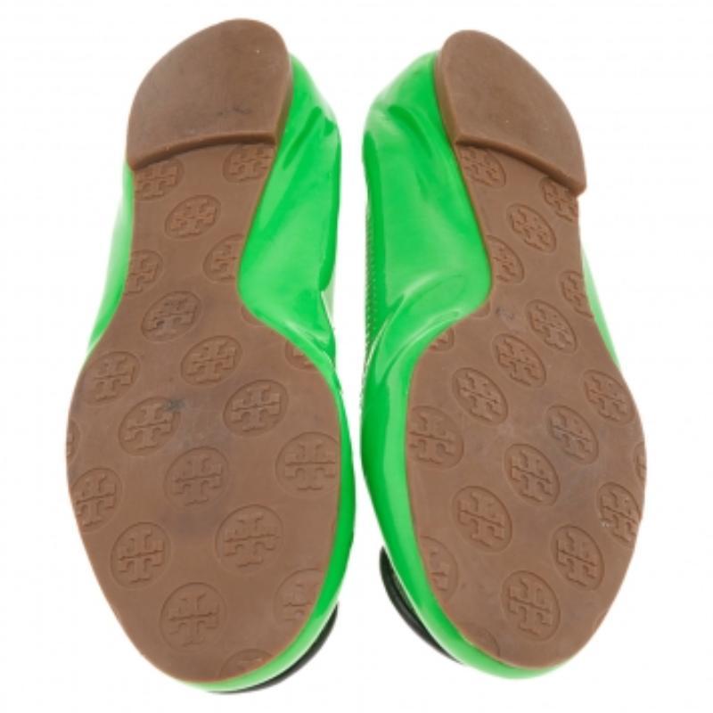 Vert Tory Burch Green Patent Leather Ballet Flats Taille 37 en vente