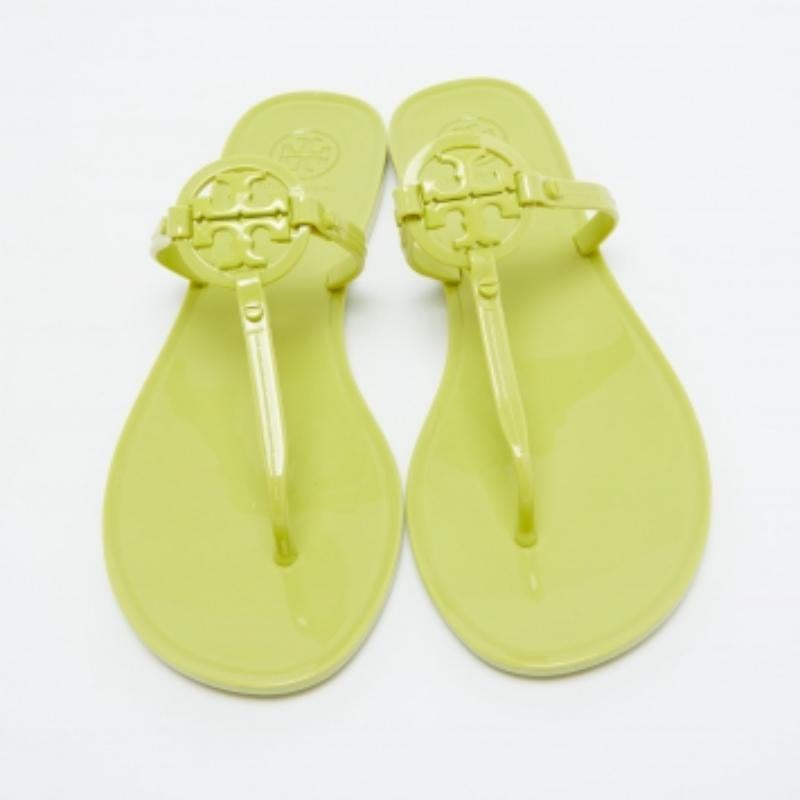 Sandalias planas Miller de caucho verde de Tory Burch talla 37.5 Verde